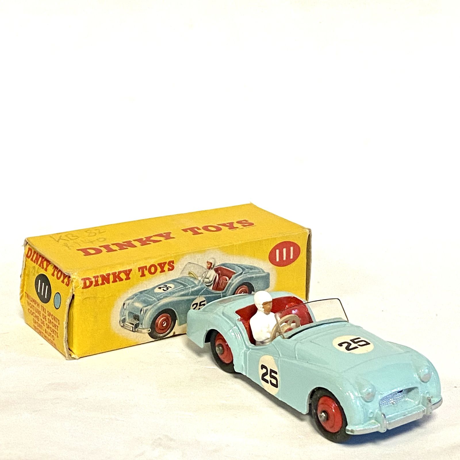 Dinky 111 Triumph Tr2 Sports Car Manufactured 1956 59 photo furniture