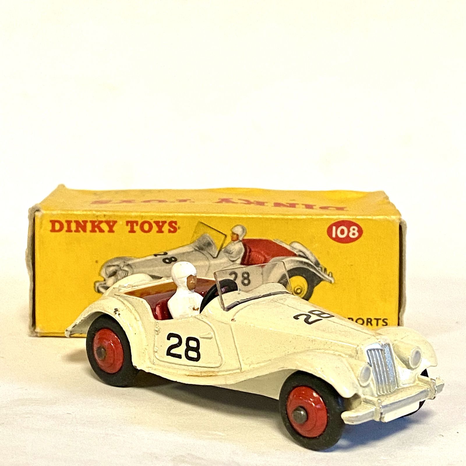 Dinky No. 108   Mg Midget Sports Car Manufactured 1955 59 photo furniture
