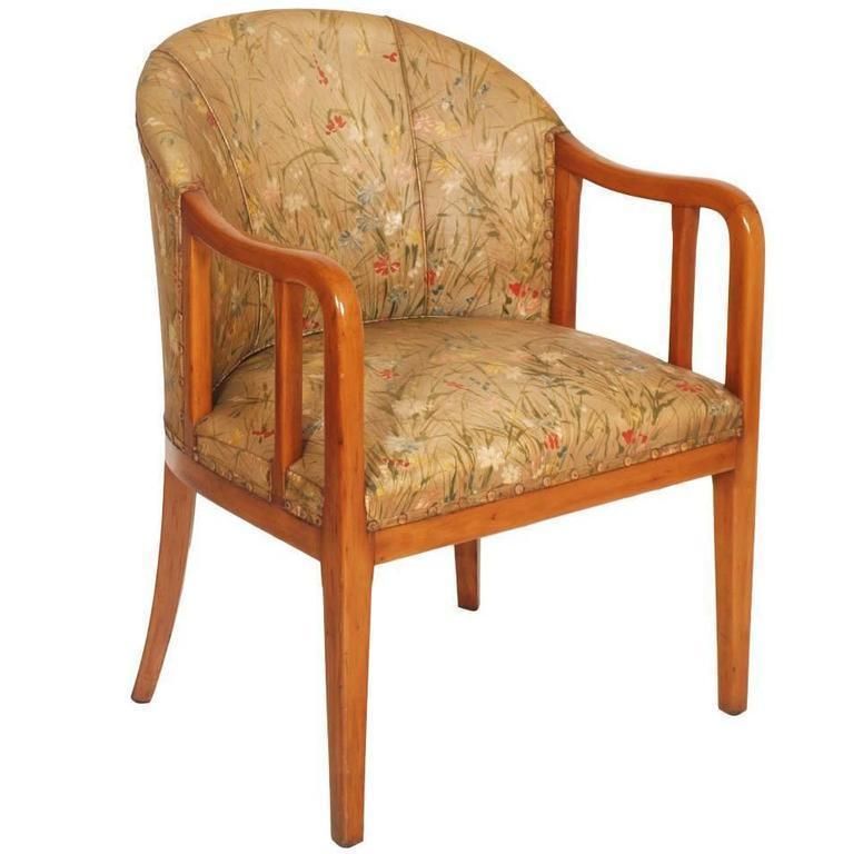 Early 20th Century Art Deco Walnut Armchair In Jules Leleu Manner