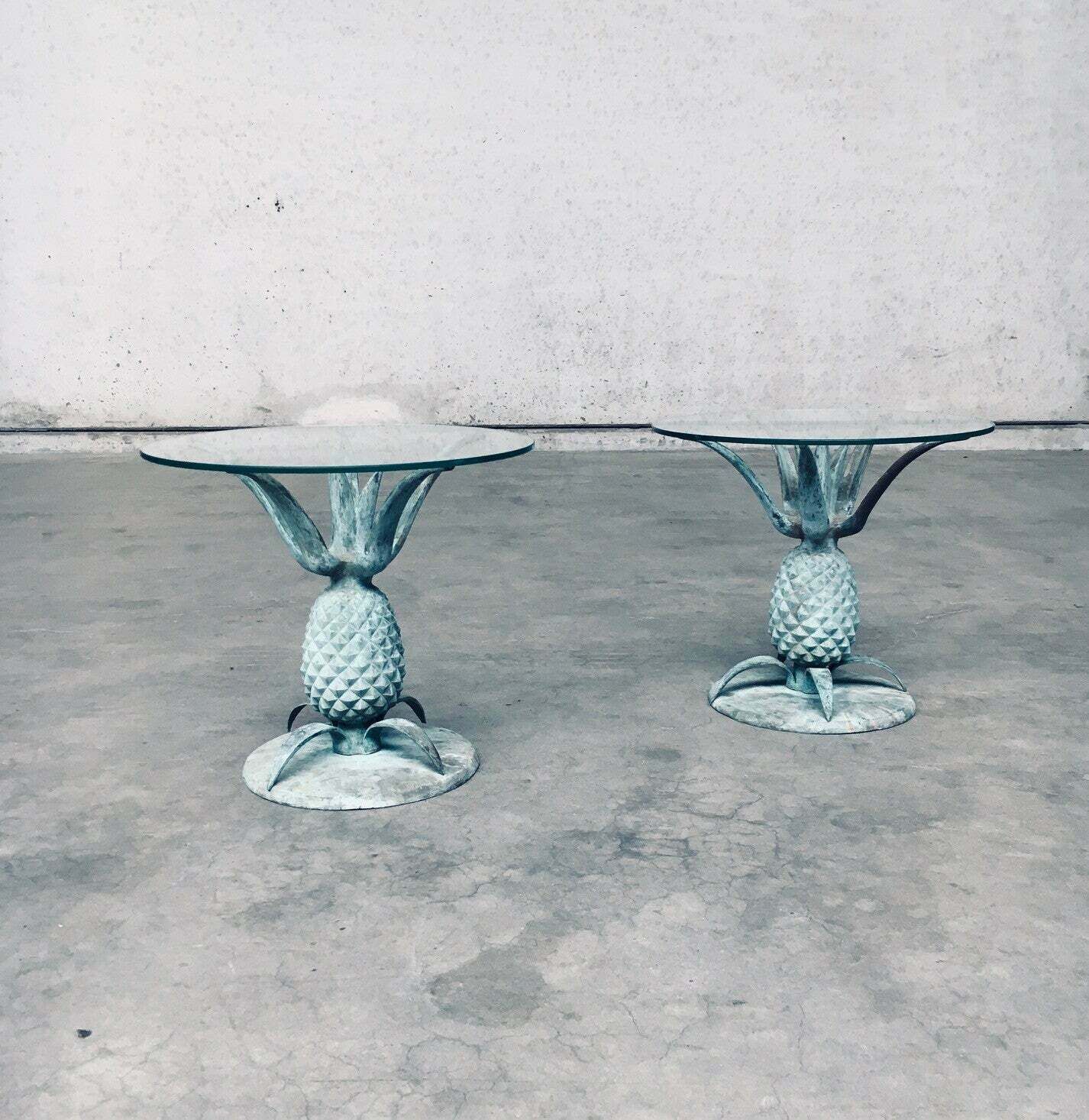 Hollywood Regency Style Design Brass Patinated Pineapple Side Table Set, France 1970's photo furniture