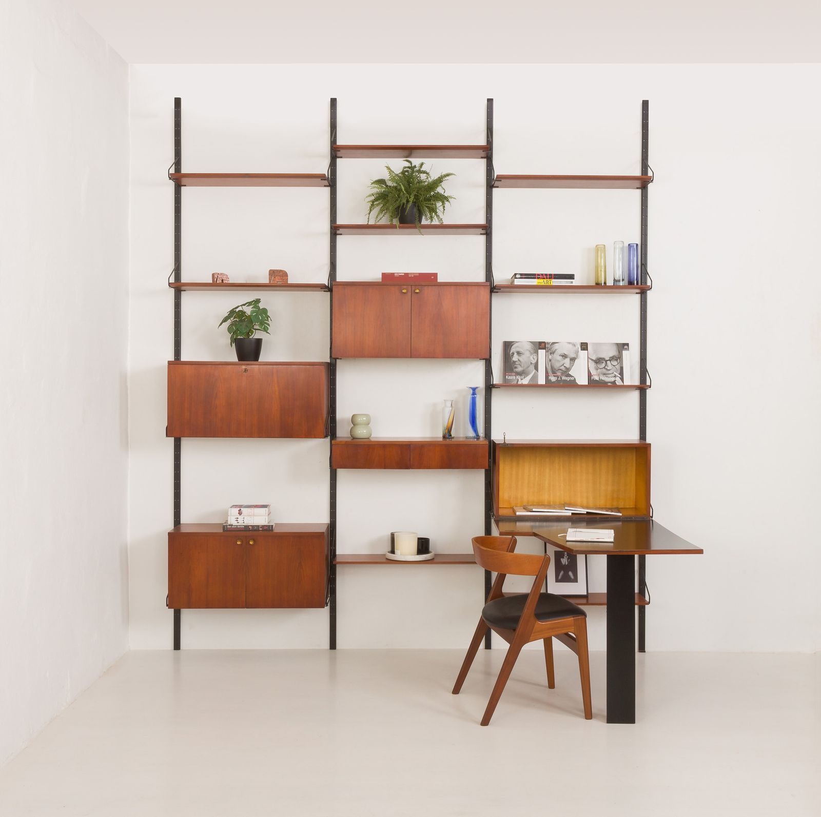 Italian Mid Century Modern Extra Large Wall Unit With Hidden Desk, 1960s