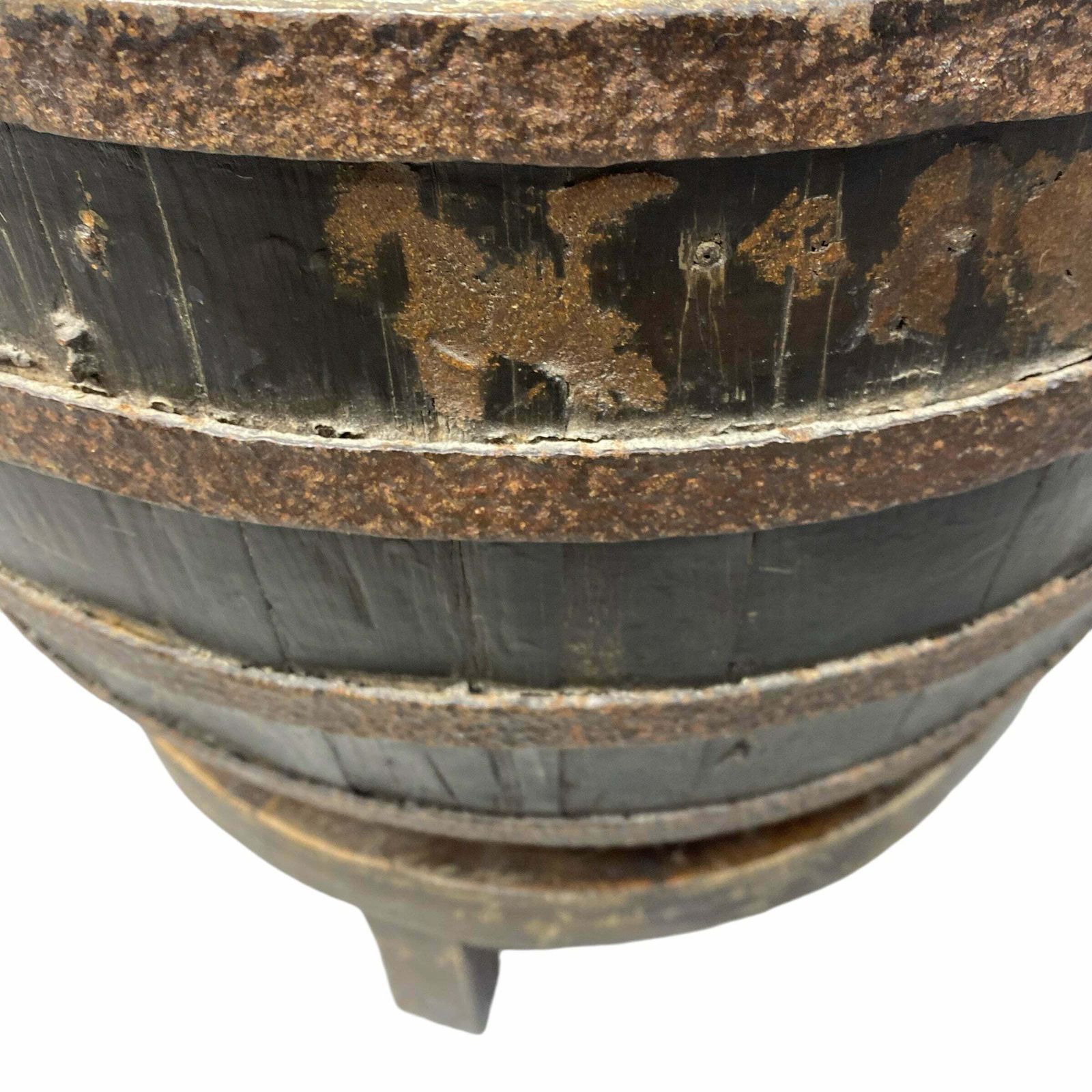 Chinese Well Garden Planter, Oriental photo vintage