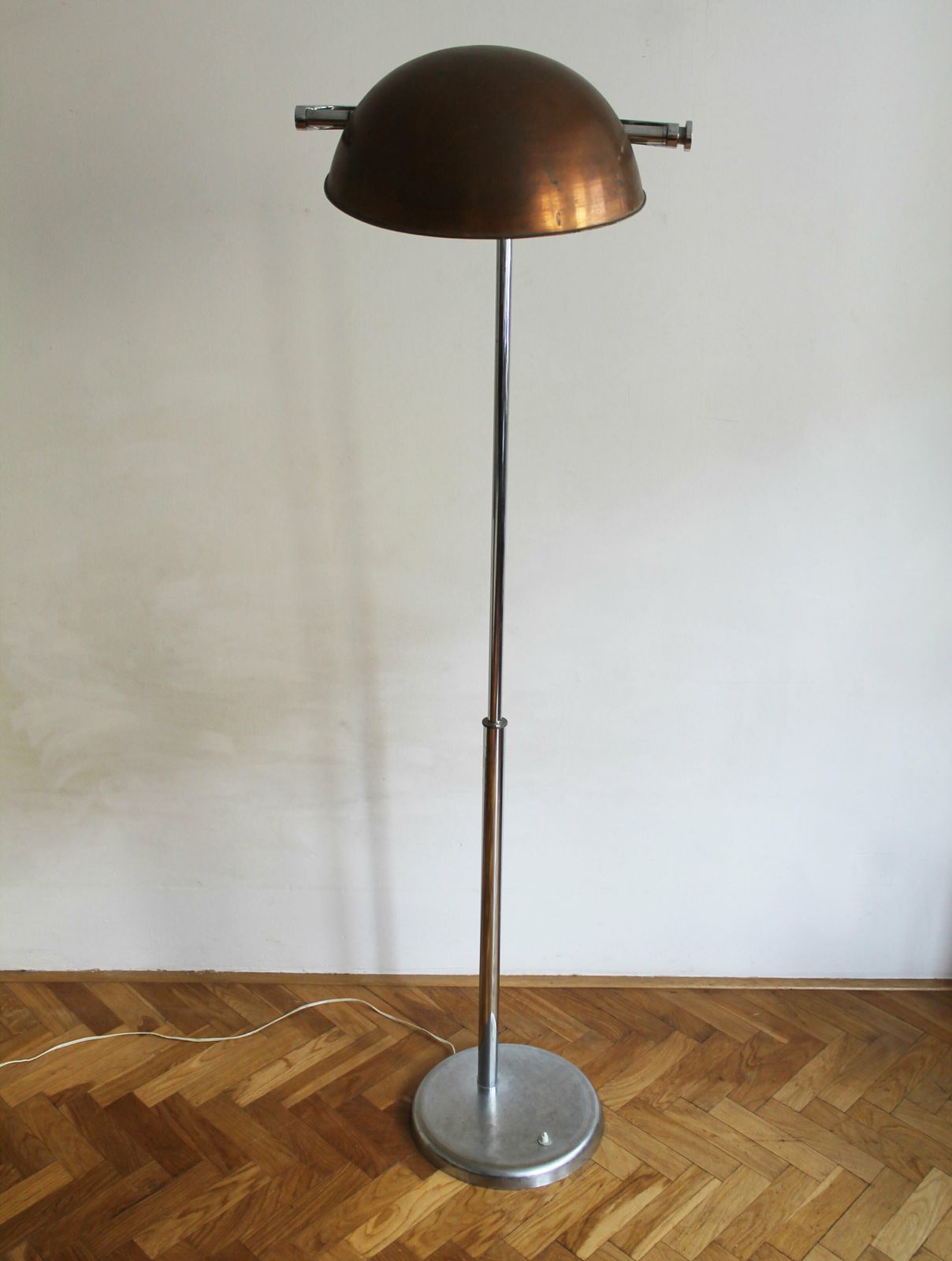 1930's Modernist Floor Lamp, 1930s photo 590.0