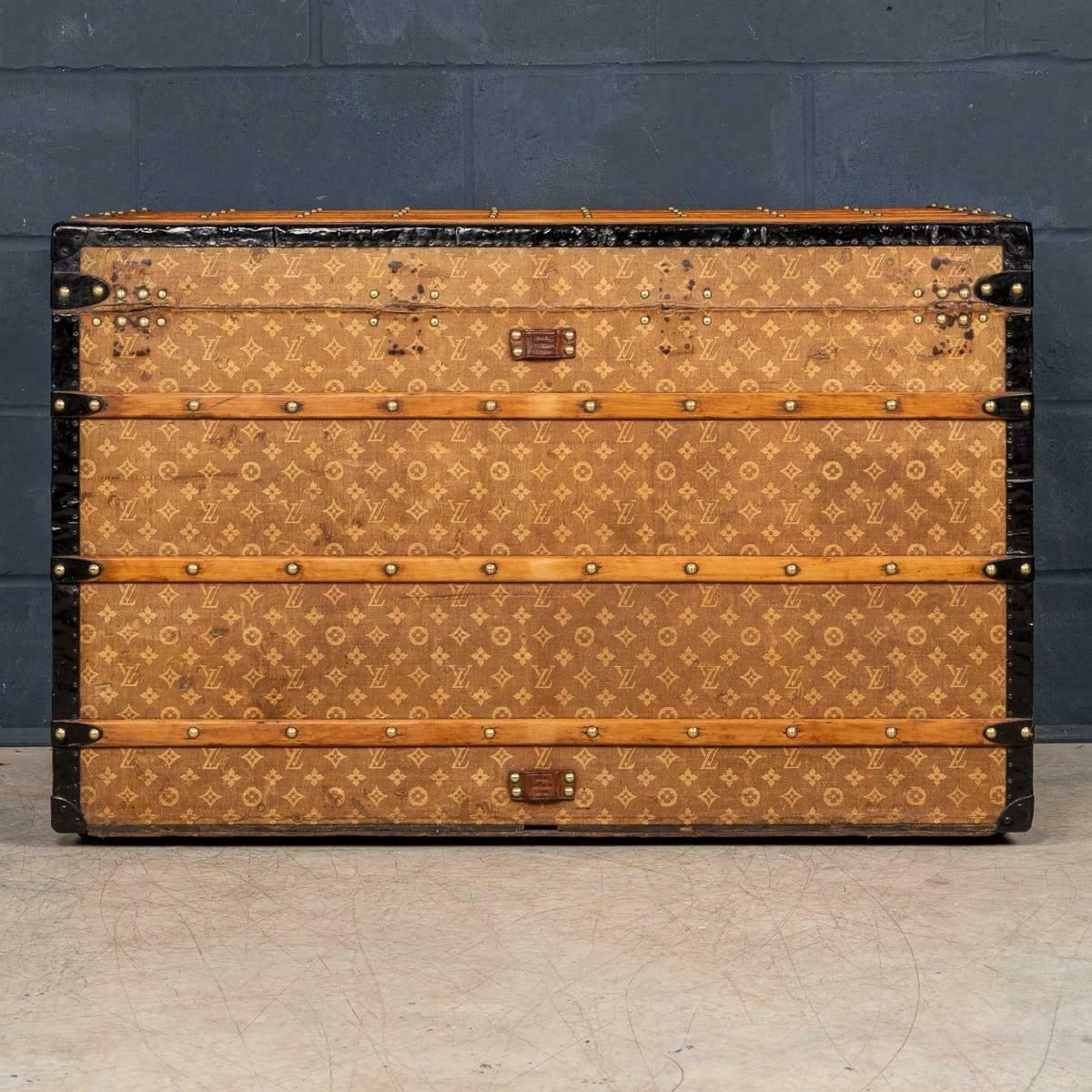 Antique 20thc Louis Vuitton "Malle Haute" Trunk In Woven Canvas, France C.1900 photo 22995.0