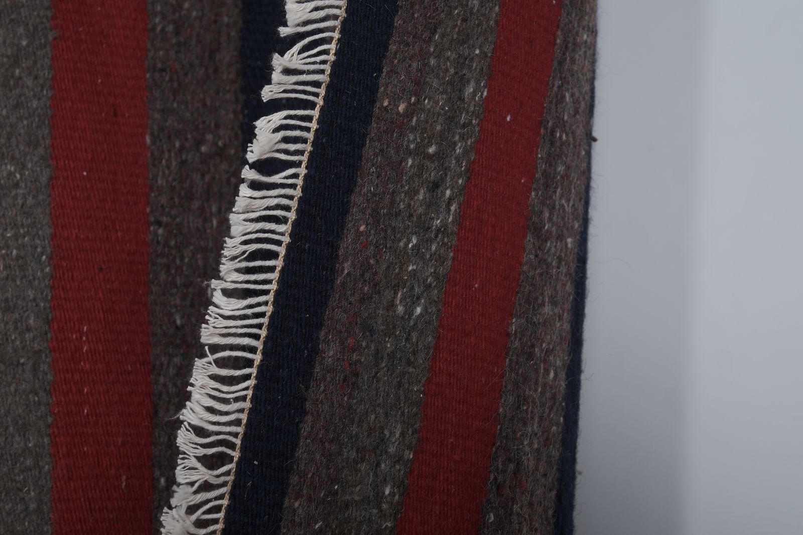 Made Of Natural Wool 20th Century Kilim Rug 8'8'' X 9' photo buy