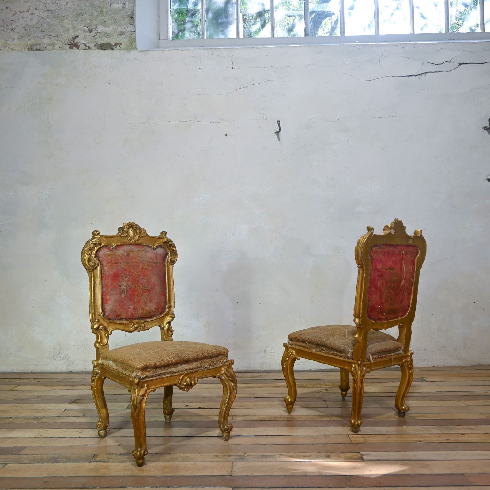 A Pair Of 18th Century North Italian Giltwood Side Chairs photo vintage