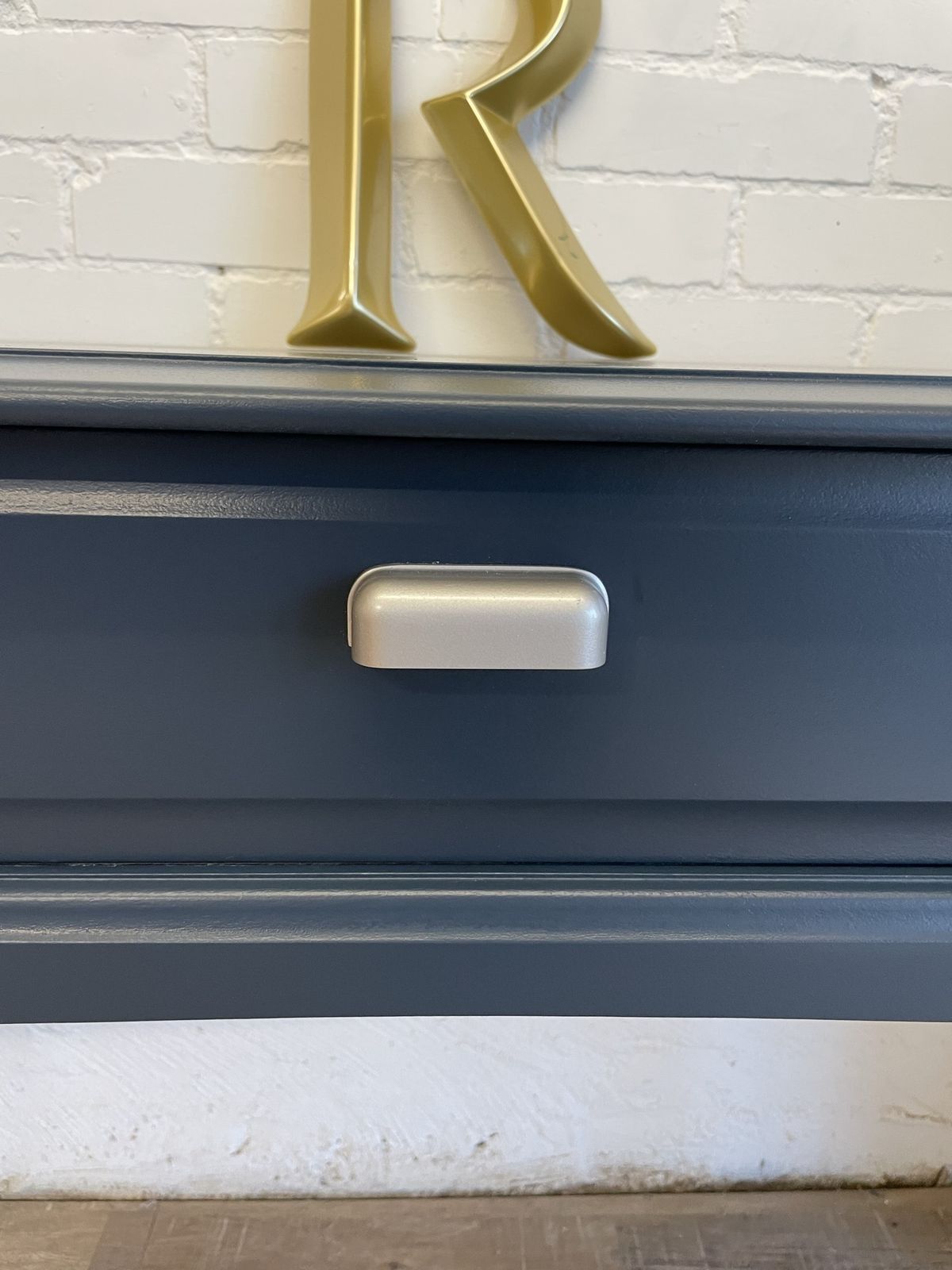 Stag Minstrel 3 Drawer Console Table photo vintage
