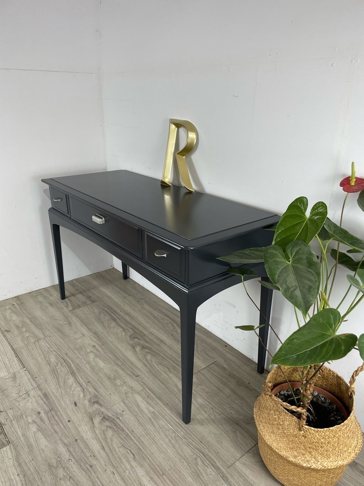 Stag Minstrel Dressing Table Blue/Black photo vinterior