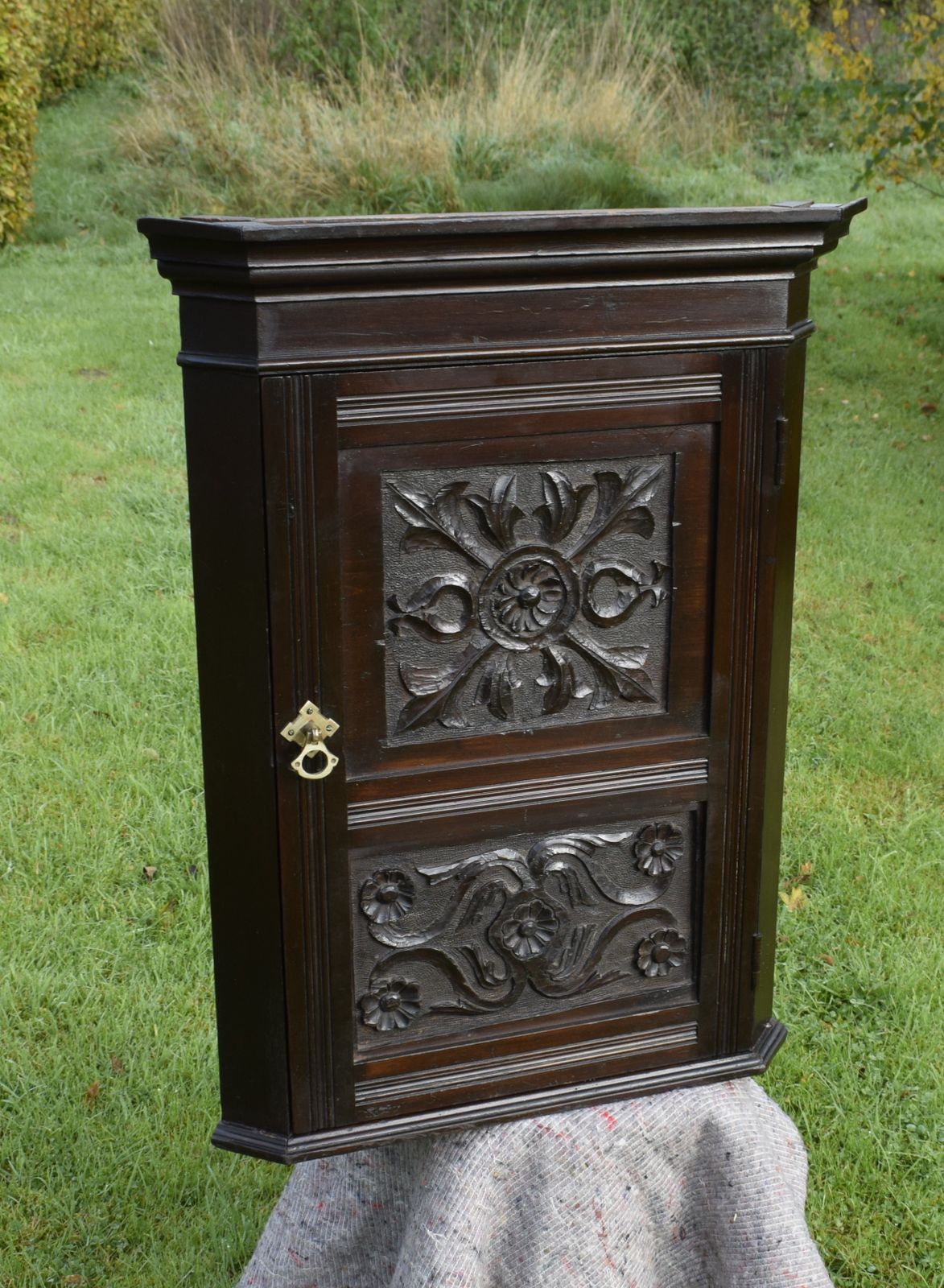 Late Victorian Pine Corner Cupboard photo furniture