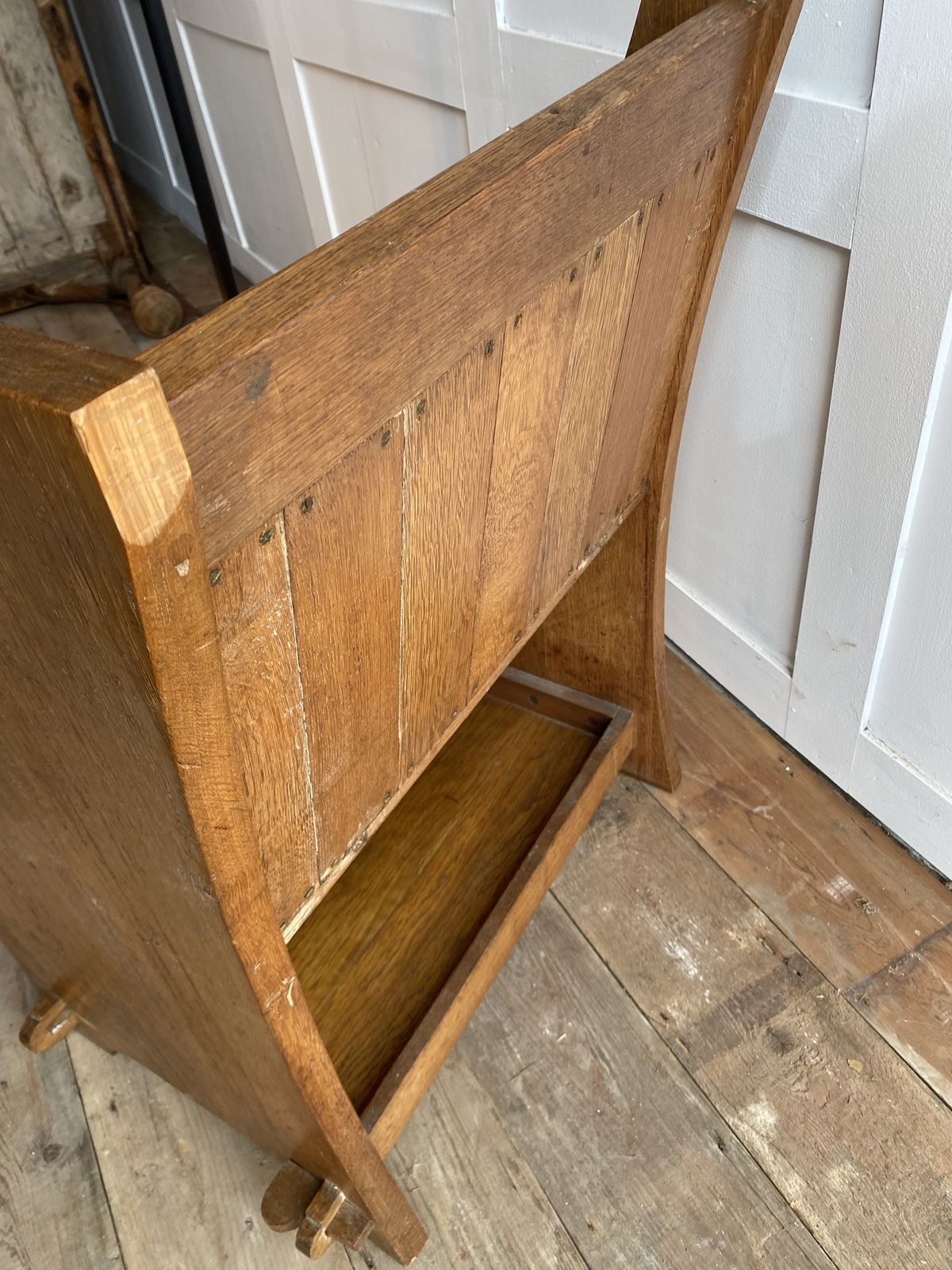 photo furniture Oak Church Chair