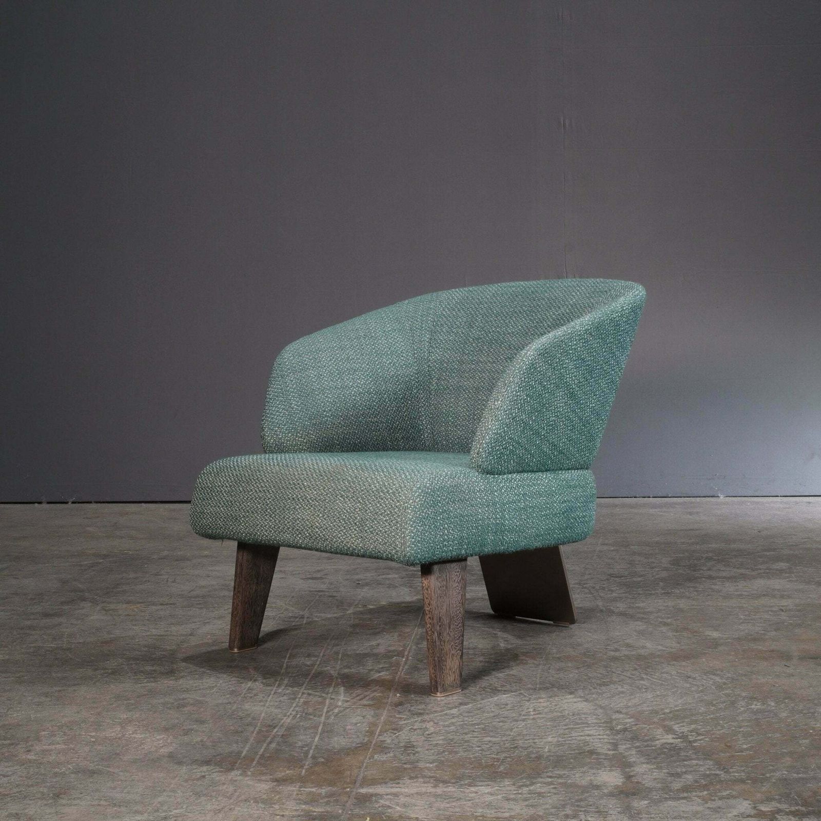 Minotti Green Aston Armchair By Rodolfo Dordoni photo furniture