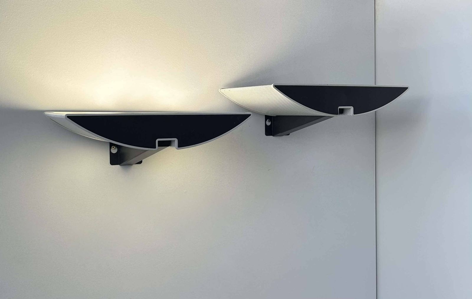 Pair Of Modernist Wall Lights, Black And White Lacquered Metal, Italy 1980 photo for sale