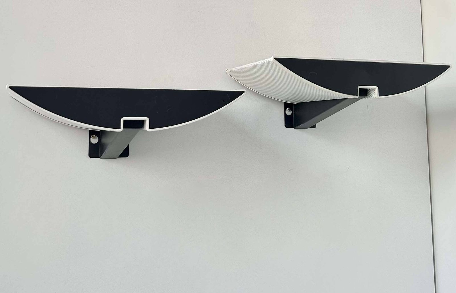 photo buy Pair Of Modernist Wall Lights, Black And White Lacquered Metal, Italy 1980