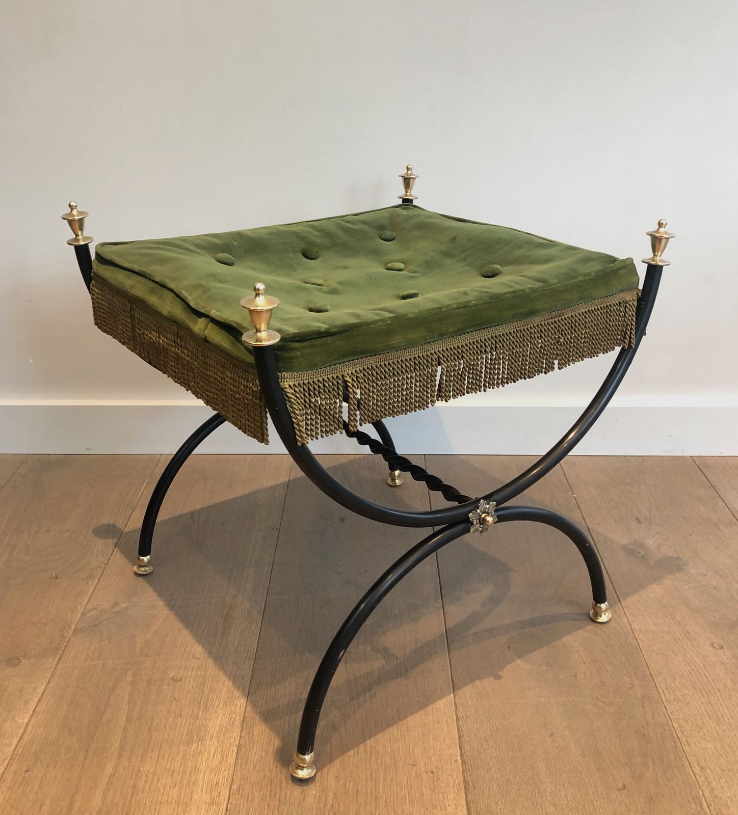 photo vinterior Neoclassical Style Stool In Black Lacquered Metal, Brass And Velvet