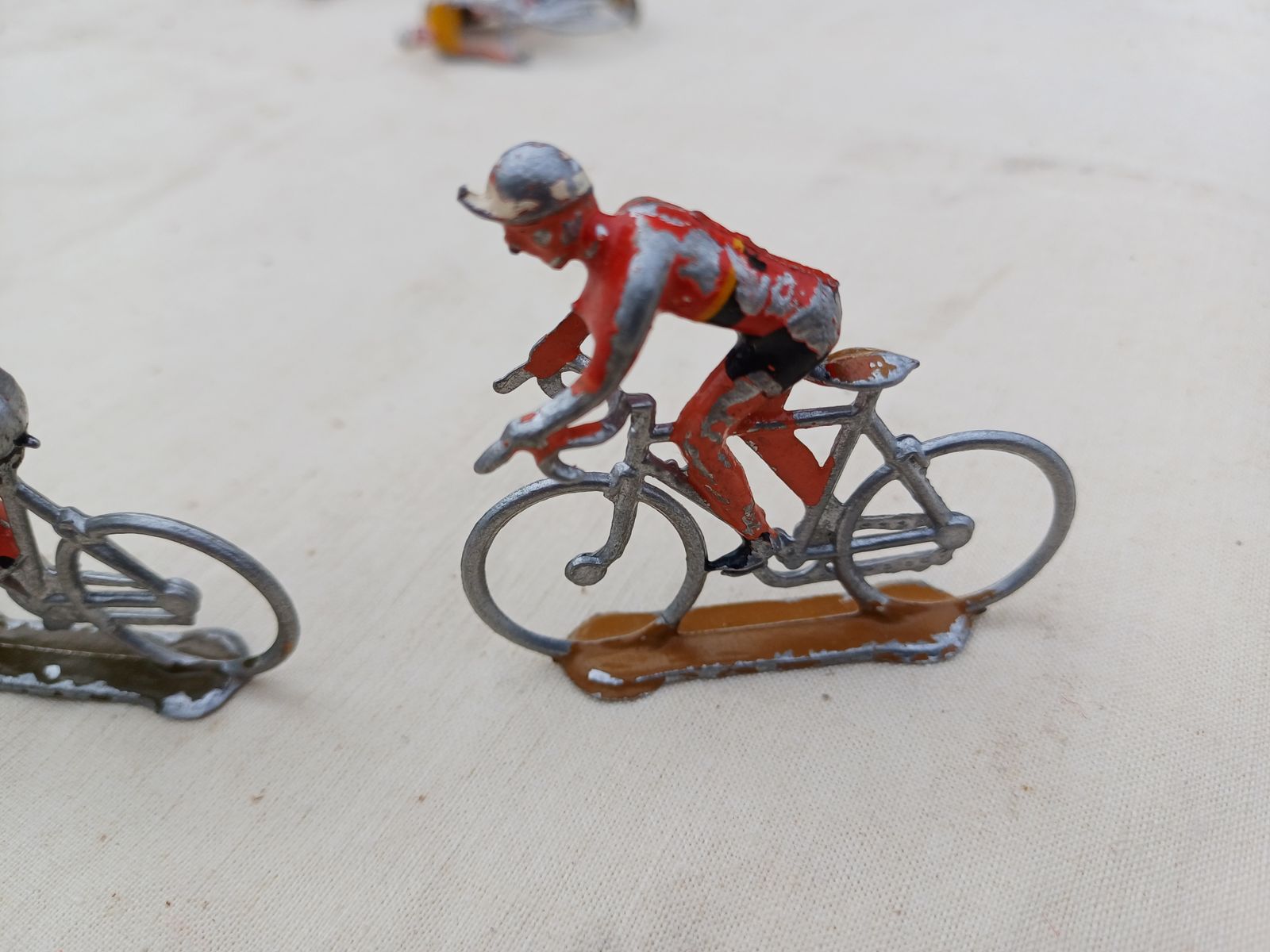 63.0 10 Tour De France Riders In Aluminum photo