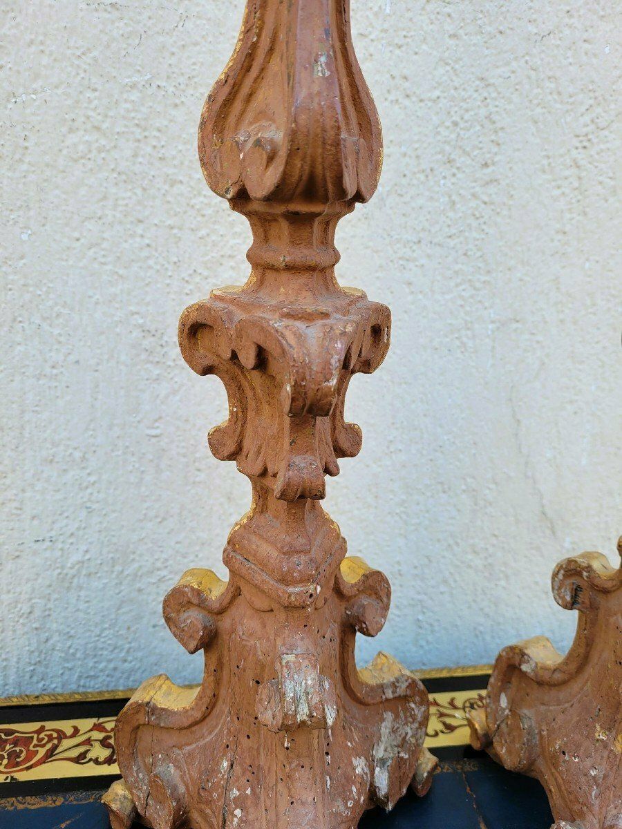 photo furniture Set Of 3 Gilded Wood Candlesticks, 19th Century