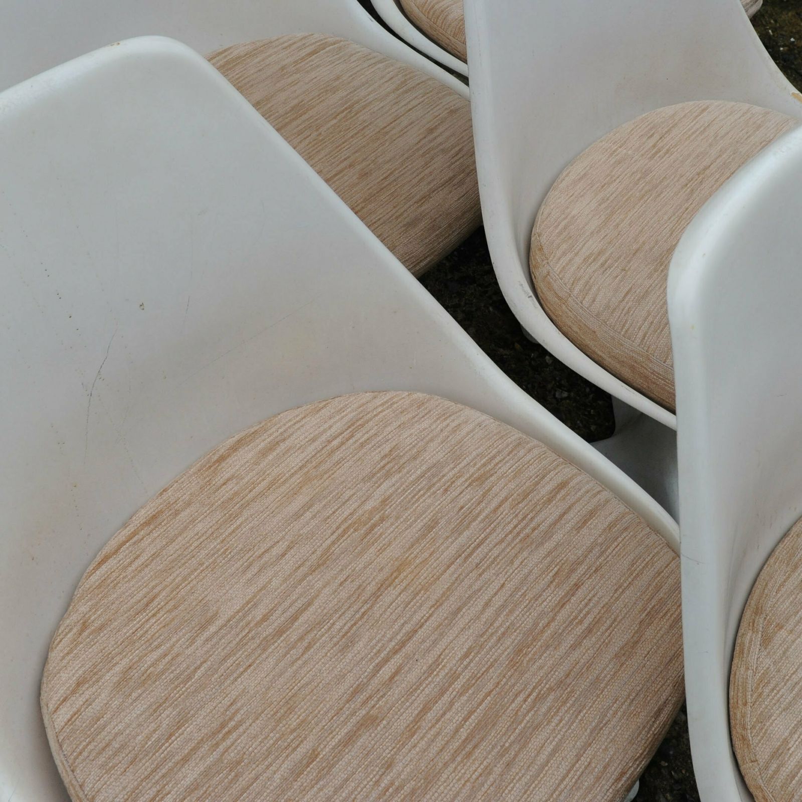 103 Aluminium Tulip Chairs By Maurice Burke For Arkana, 1960s, Set Of 6 photo Furniture
