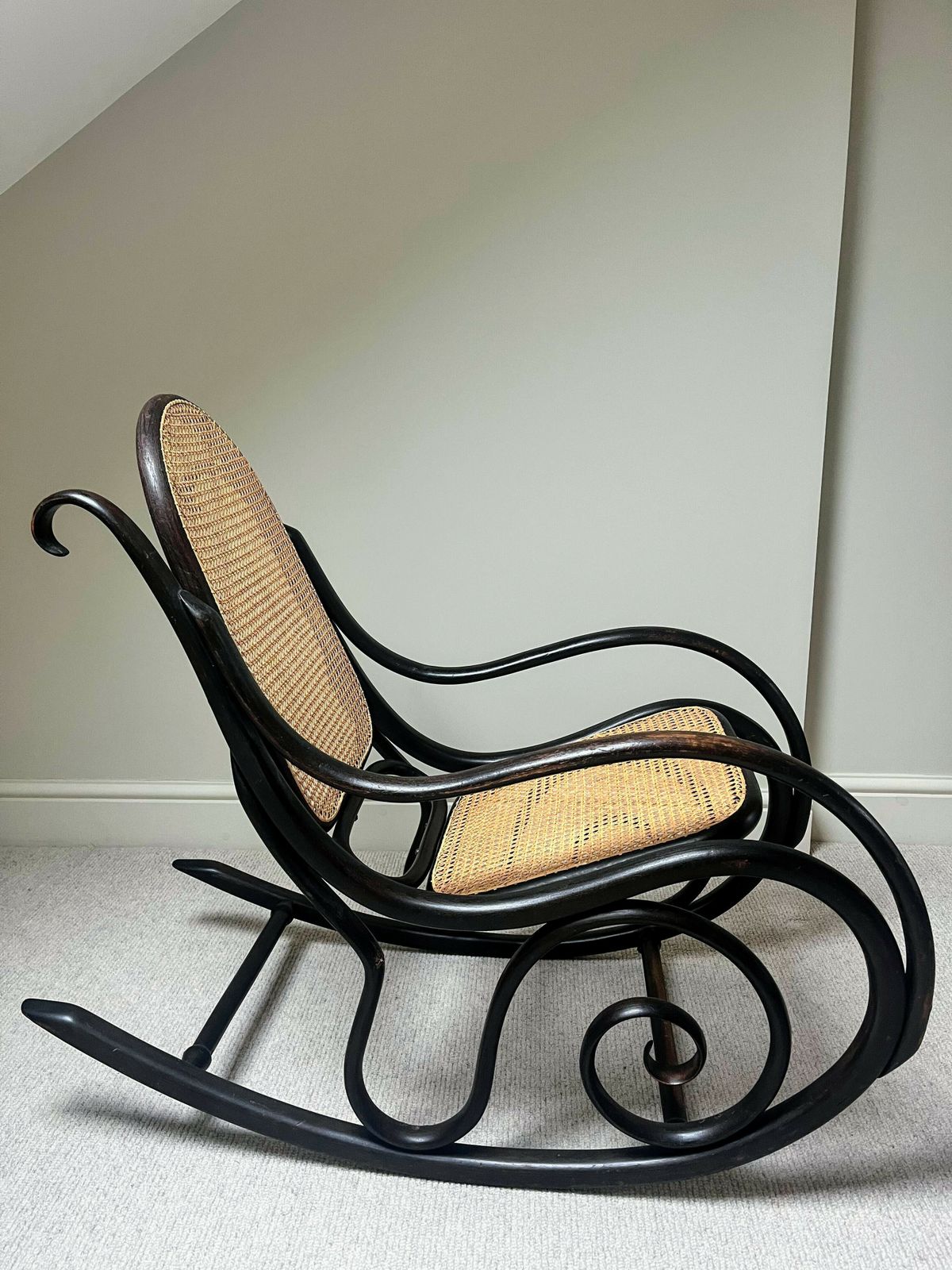 Vintage Bentwood Rocking Chair. Thonet Style 1900s