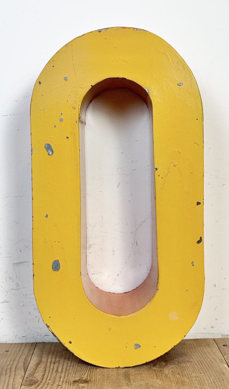 Large Vintage Yellow Iron Facade Letter O, 1960s photo 159.0