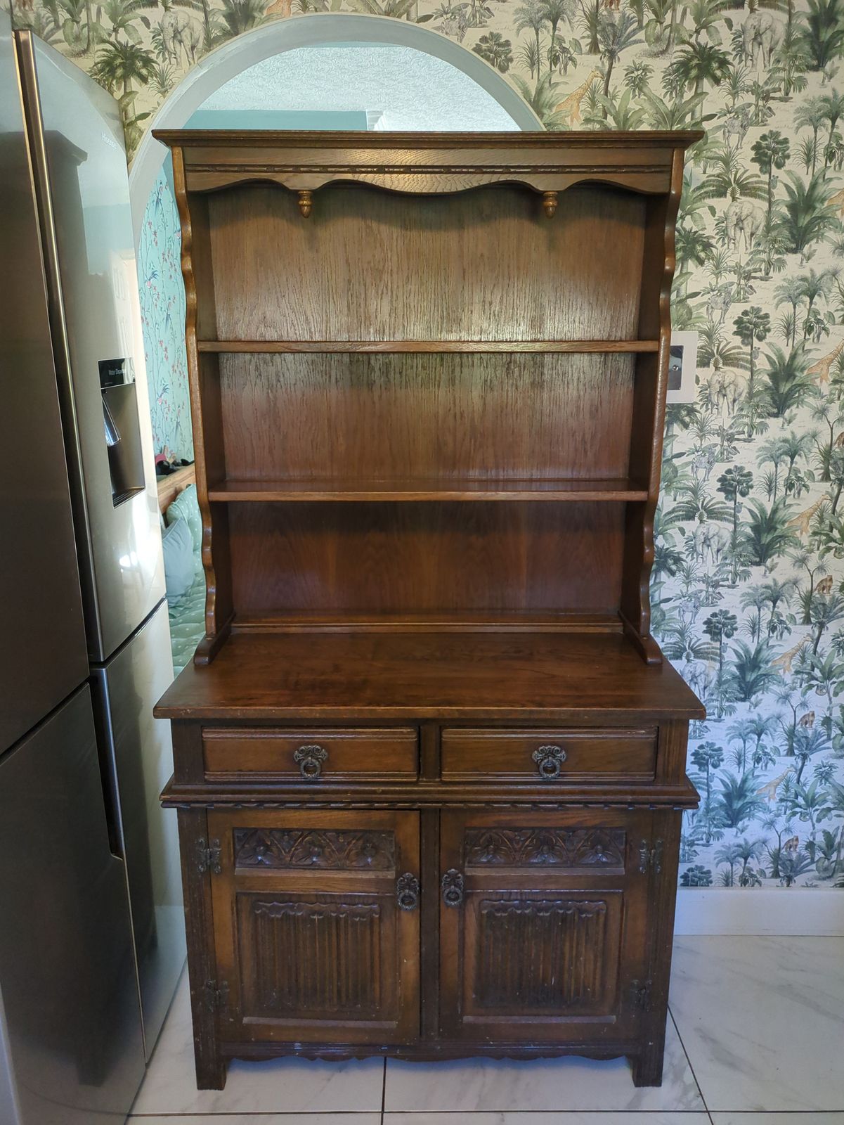Old Charm Sideboard, Perfect Upcycle Project