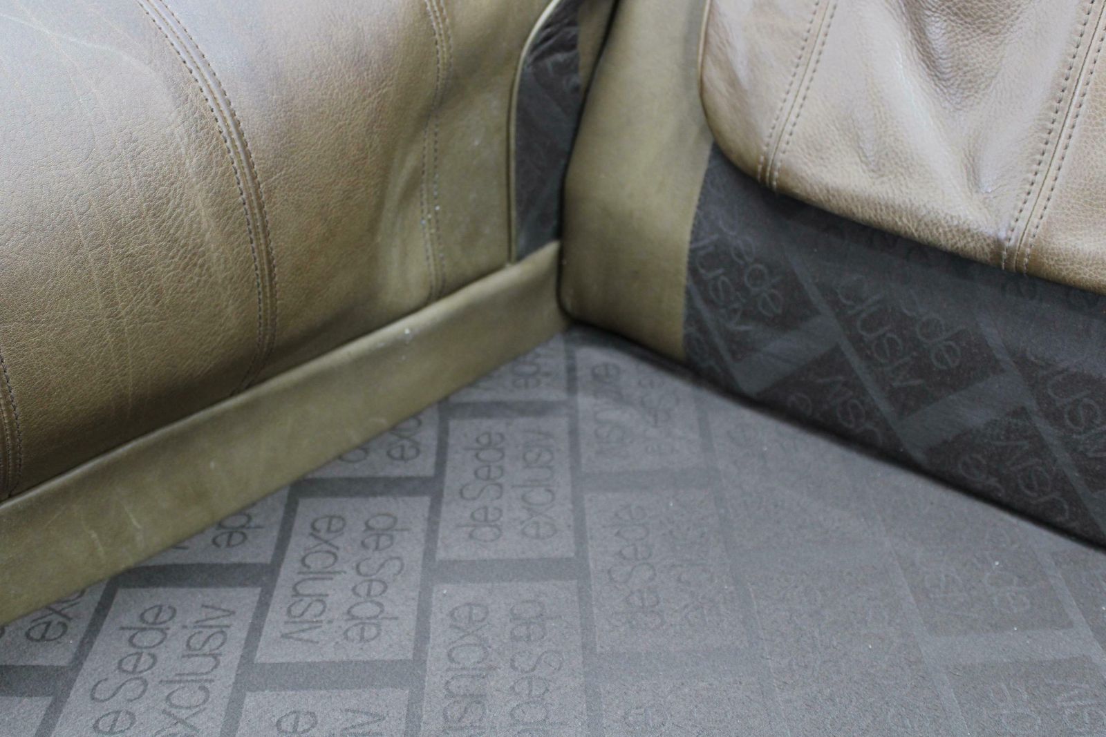 photo buy 1970s De Sede Exclusive Buffalo Leather 2  Seater Sofa , Switzerland
