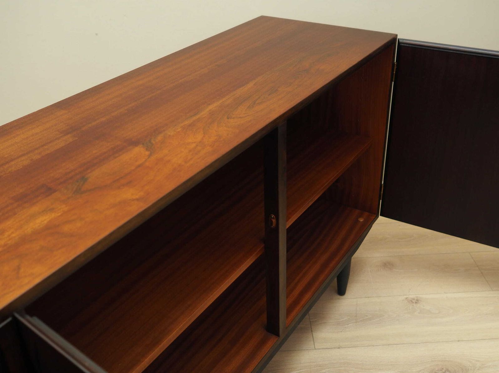 photo vinterior Vintage Sideboard, Danish Design, 1970s, Manufacturer: Omann Jun