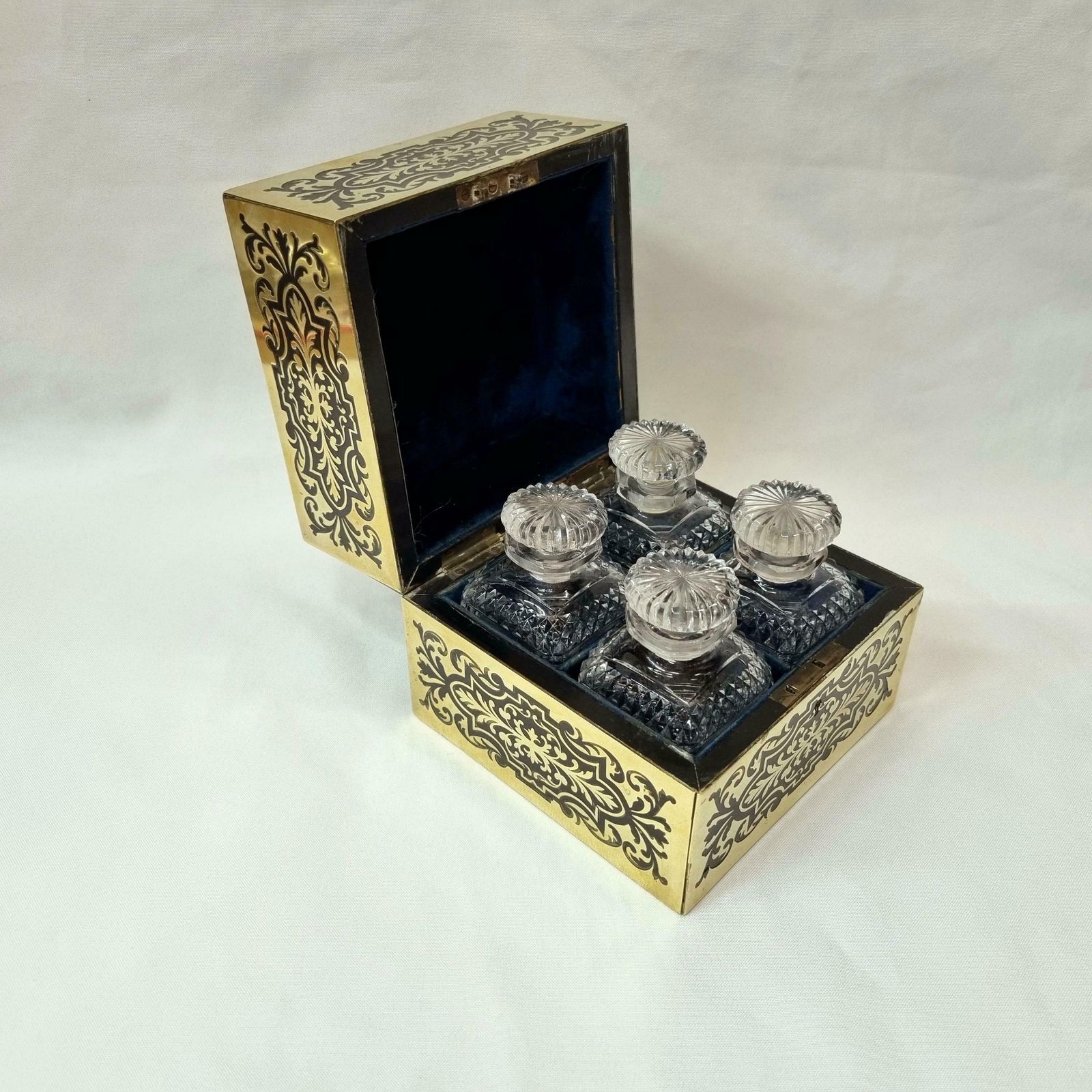Antique Perfume Casket   An Exceptional 19th Century Ebony And Inlaid Brass Perfume Box With Four Original Bottles In Outstanding Condition. photo 1260.0