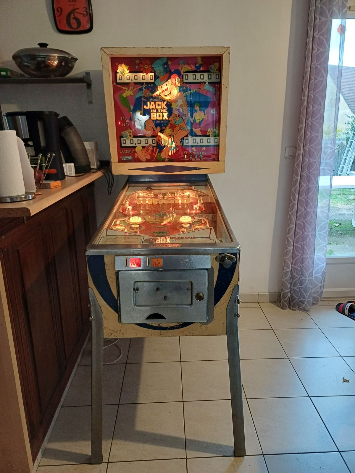 Gottlieb Jack In The Box Pinball Machine 1973 photo for sale