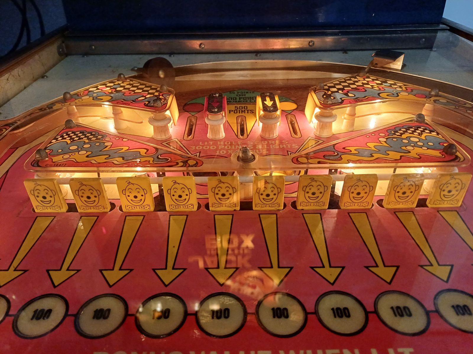 Gottlieb Jack In The Box Pinball Machine 1973 photo vinterior