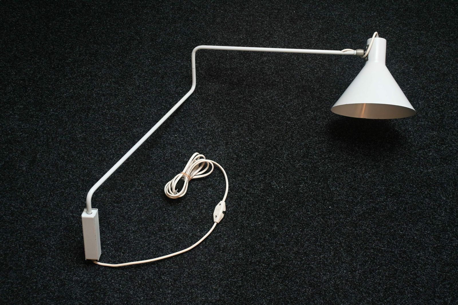 Dutch Paperclip Swingarm Wall Lamp By J.J.M. Hoogervorst For Anvia Almelo, Model Number 7058, 1960s photo for sale