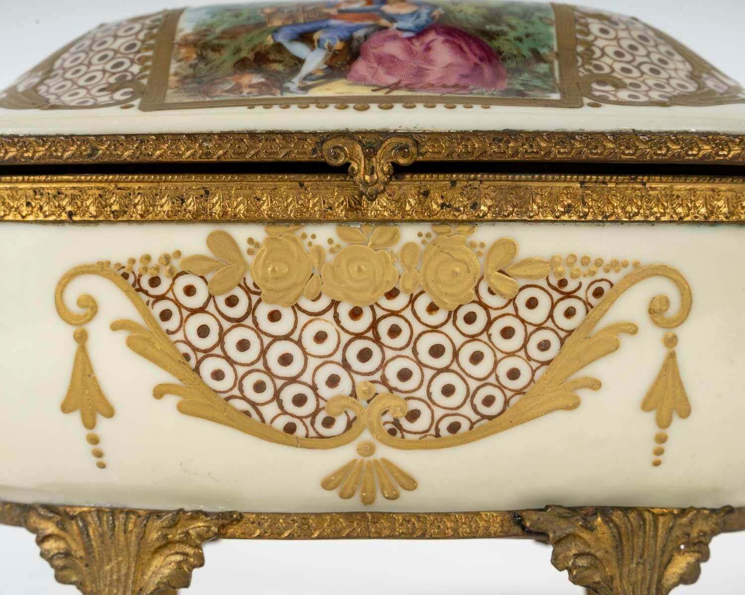 Sèvres Porcelain Box, Enamelled And Gilded, 20th Century, Napoleon III Style. photo furniture