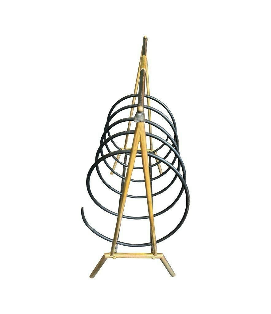 photo vinterior An Unusual Italian 1950s Brass And Black Lacquered Spiral Magazine Rack