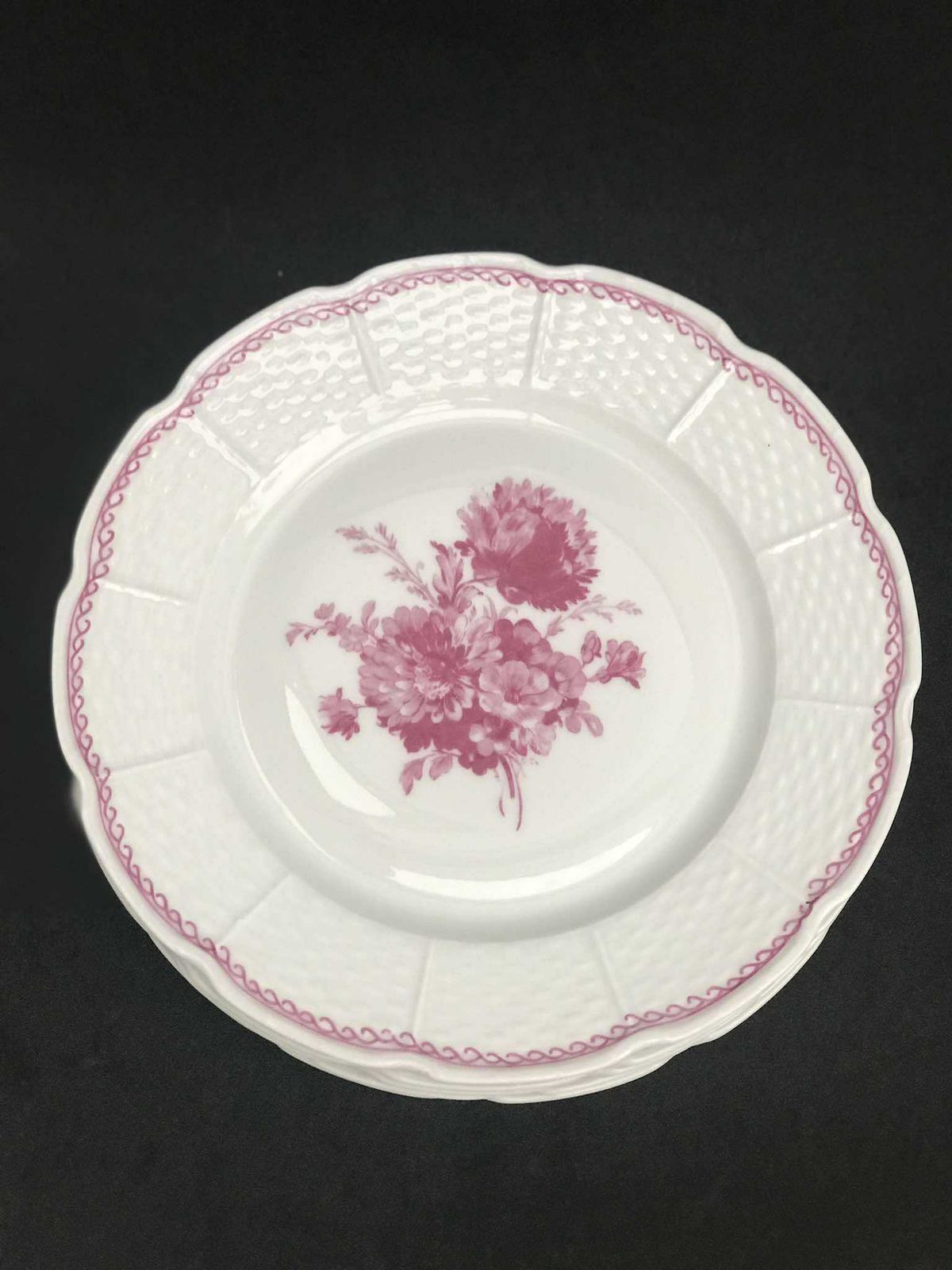 photo furniture Porcelain Limoges Set 5 Raynaud & Co Fuchsia Flowers Pink Romantic Entremets Salad Dessert Plates White French Vintage Wedding Luxury