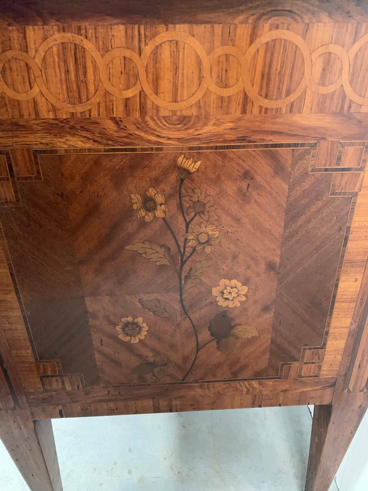 Louis XVI Chest Of Drawers In Wood Veneer Marquetry, 20th Century photo 1206.0