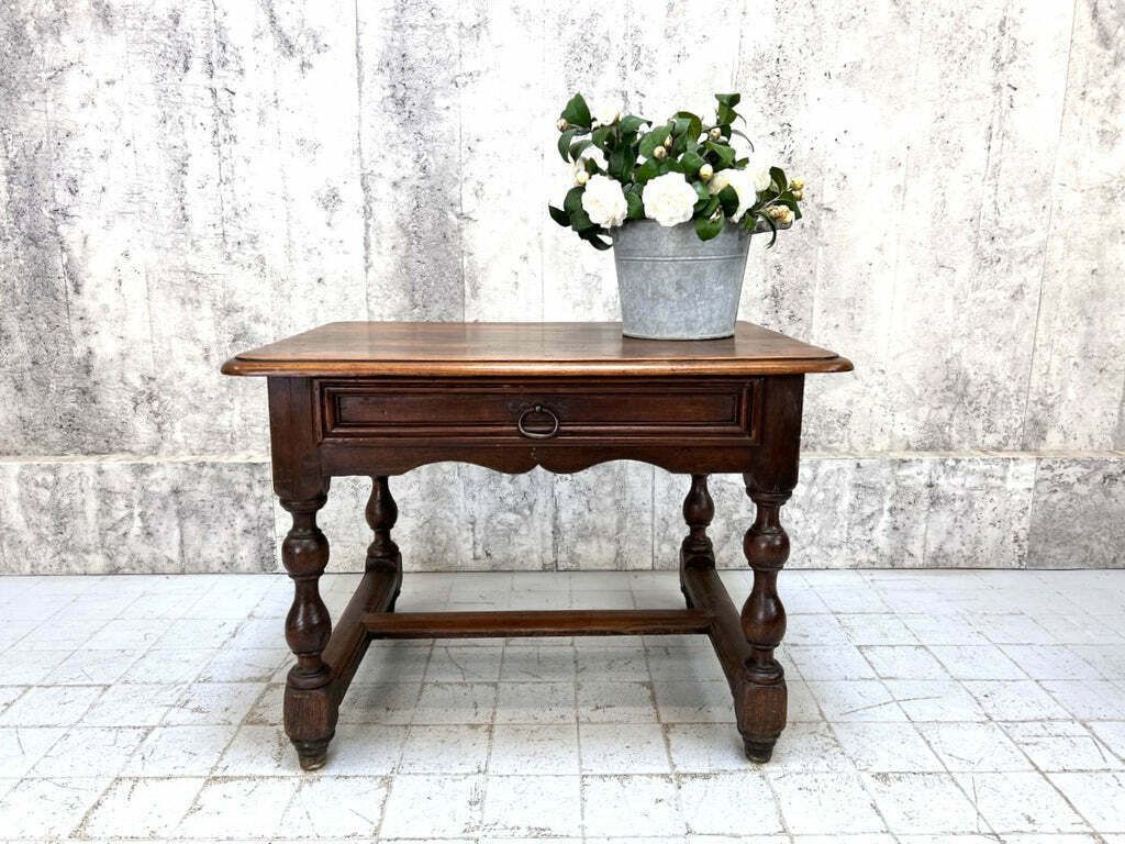 Walnut Wood Console, Writing, Dressing Table With Decorative Legs