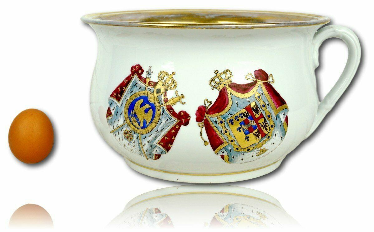 Rare Porcelain Pot Of Ease With The Arms Of Napoleon I And Marie Louise   Ep. 19th Century