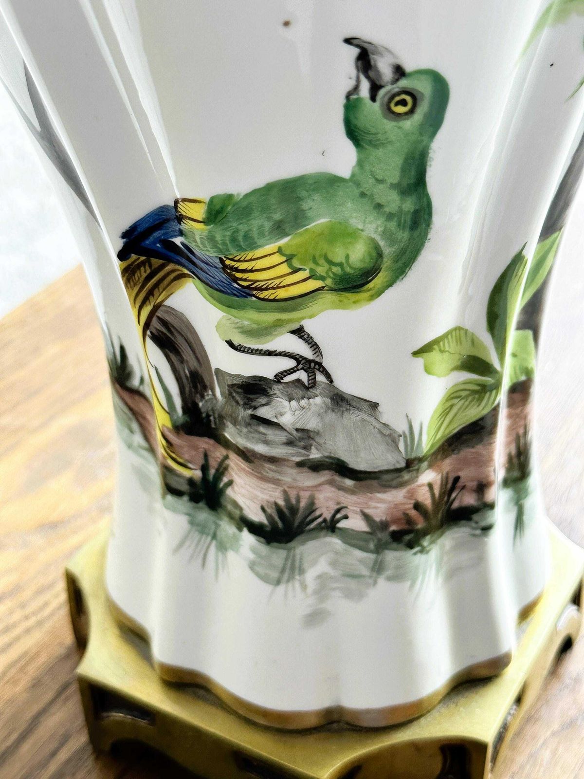 Porcelaine De Paris With Exotic Birds Porcelain Table Lamp, 1950s. photo vintage