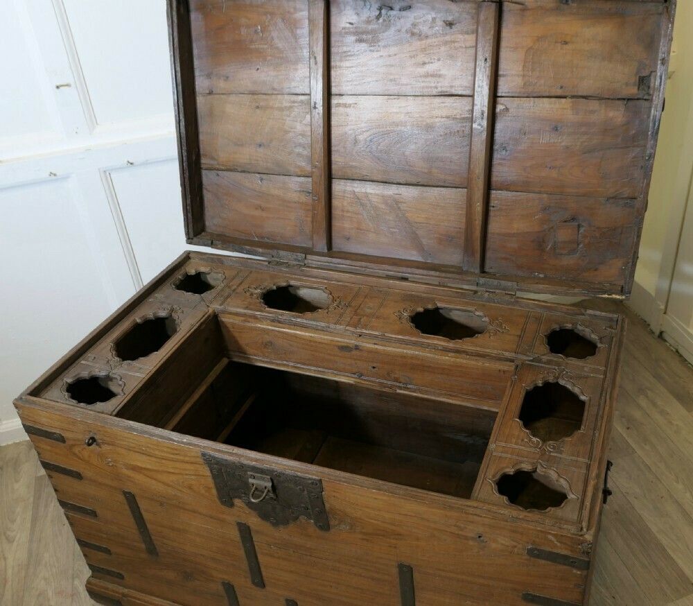 Large Fitted Iron Banded Merchants Chest photo vinterior