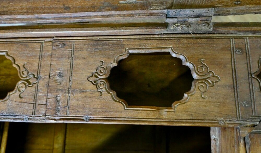 photo furniture Large Fitted Iron Banded Merchants Chest