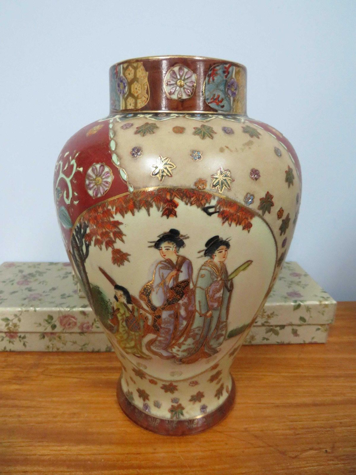Satsuma Vase, Chinese Vase, Large Vase, Ceramic Vase, Big Vase, Decorative Vase, Oriental Decor, Oriental Vase, Geisha Girl, Floral Vase