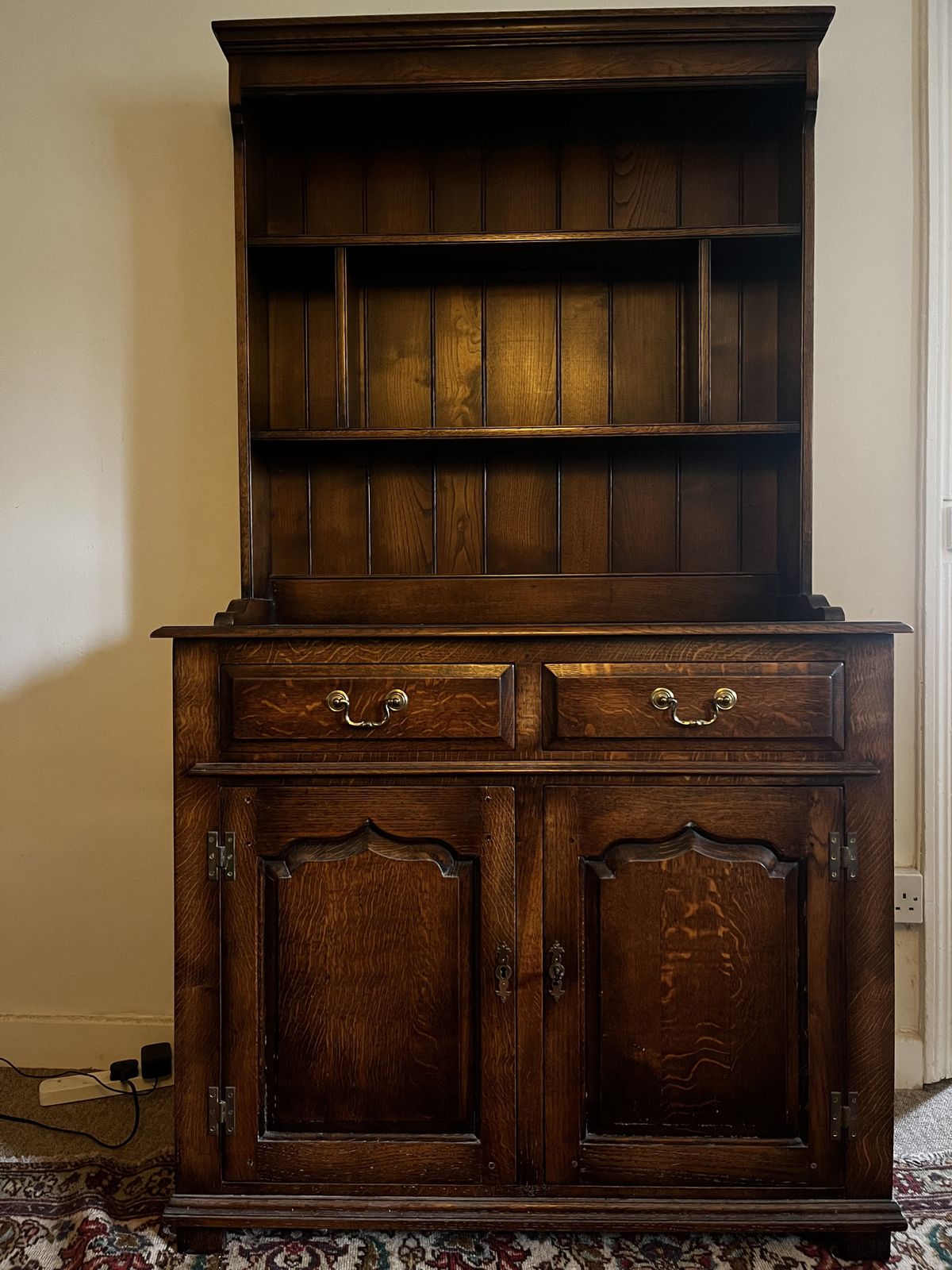 Cumpers Of Salisbury Reproduction Oak Dresser