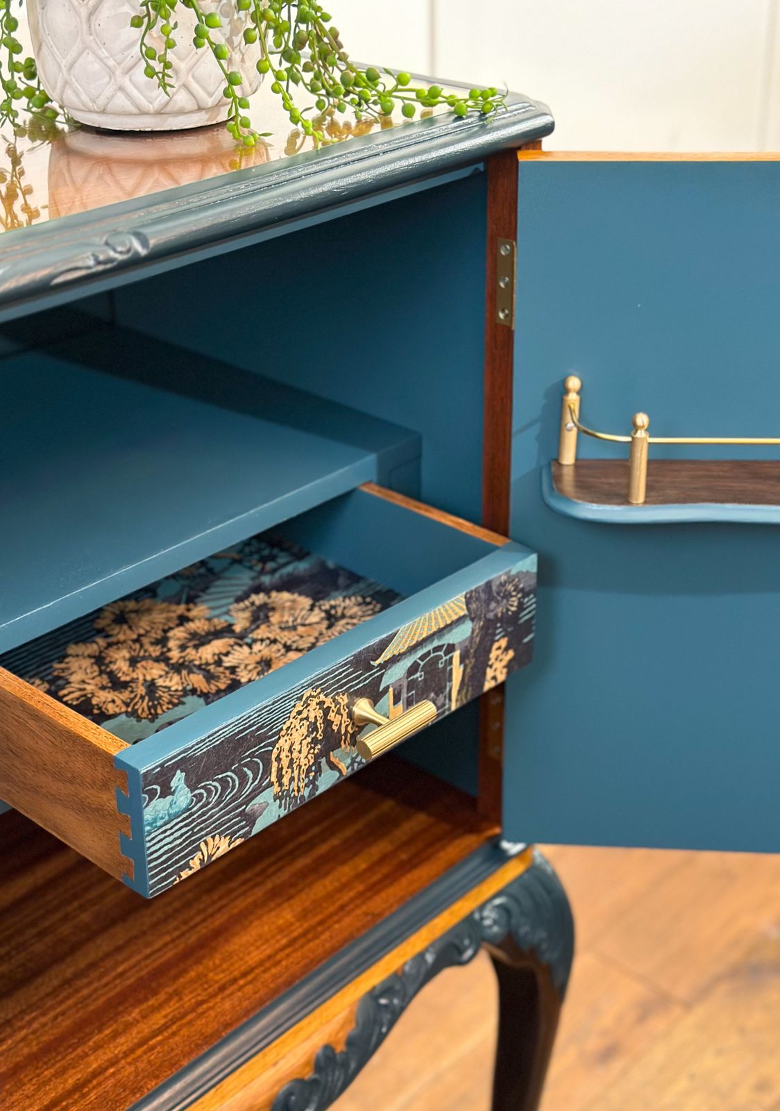 Oriental Queen Anne Cocktail Cabinet, Blue  Drinks Bar, Living Room Drinks Unit With Carved Details, Statement Furniture, Made To Order. photo vinterior
