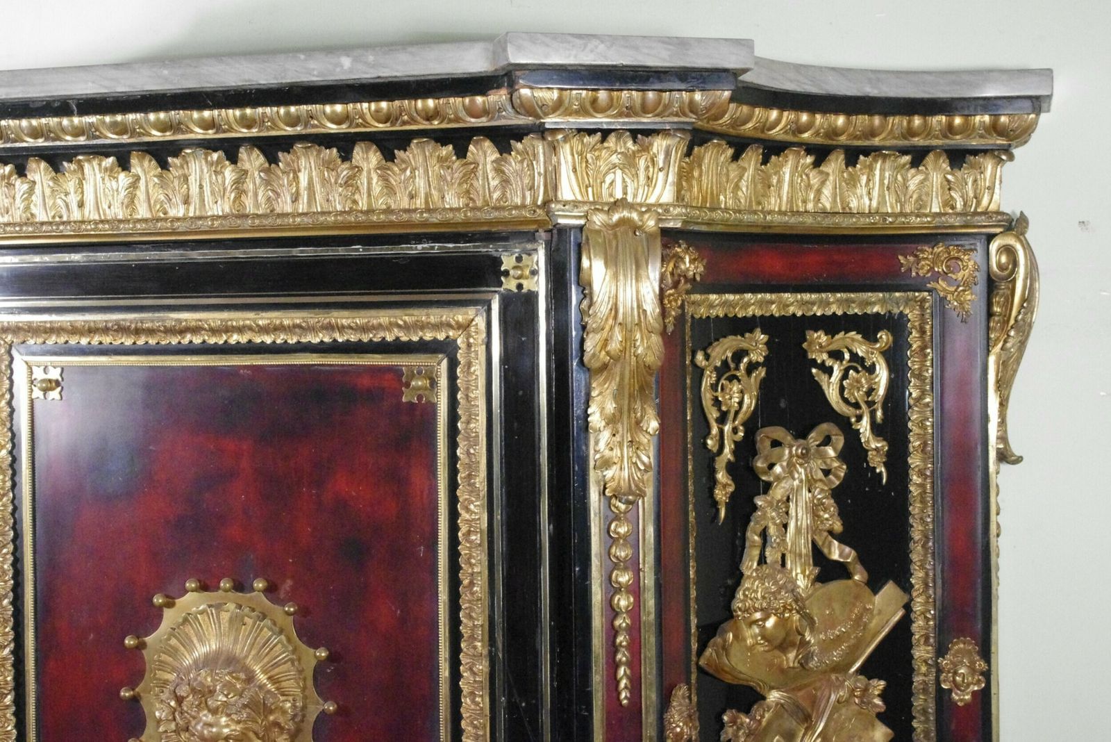 photo vintage 19th Century French Gilt Metal Mounted Ebonised Cabinet With Marble Top