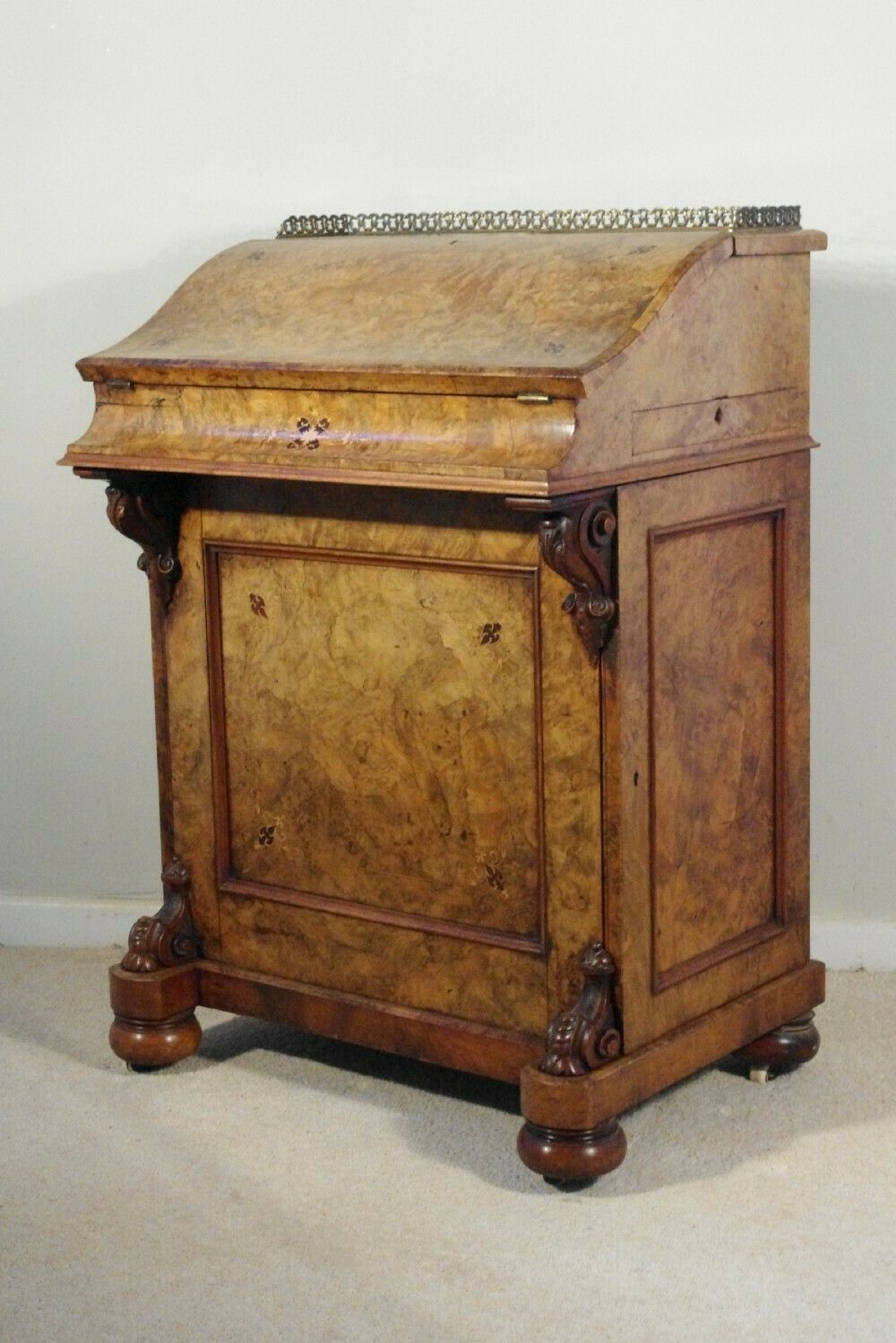 Victorian Burr Walnut Davenport