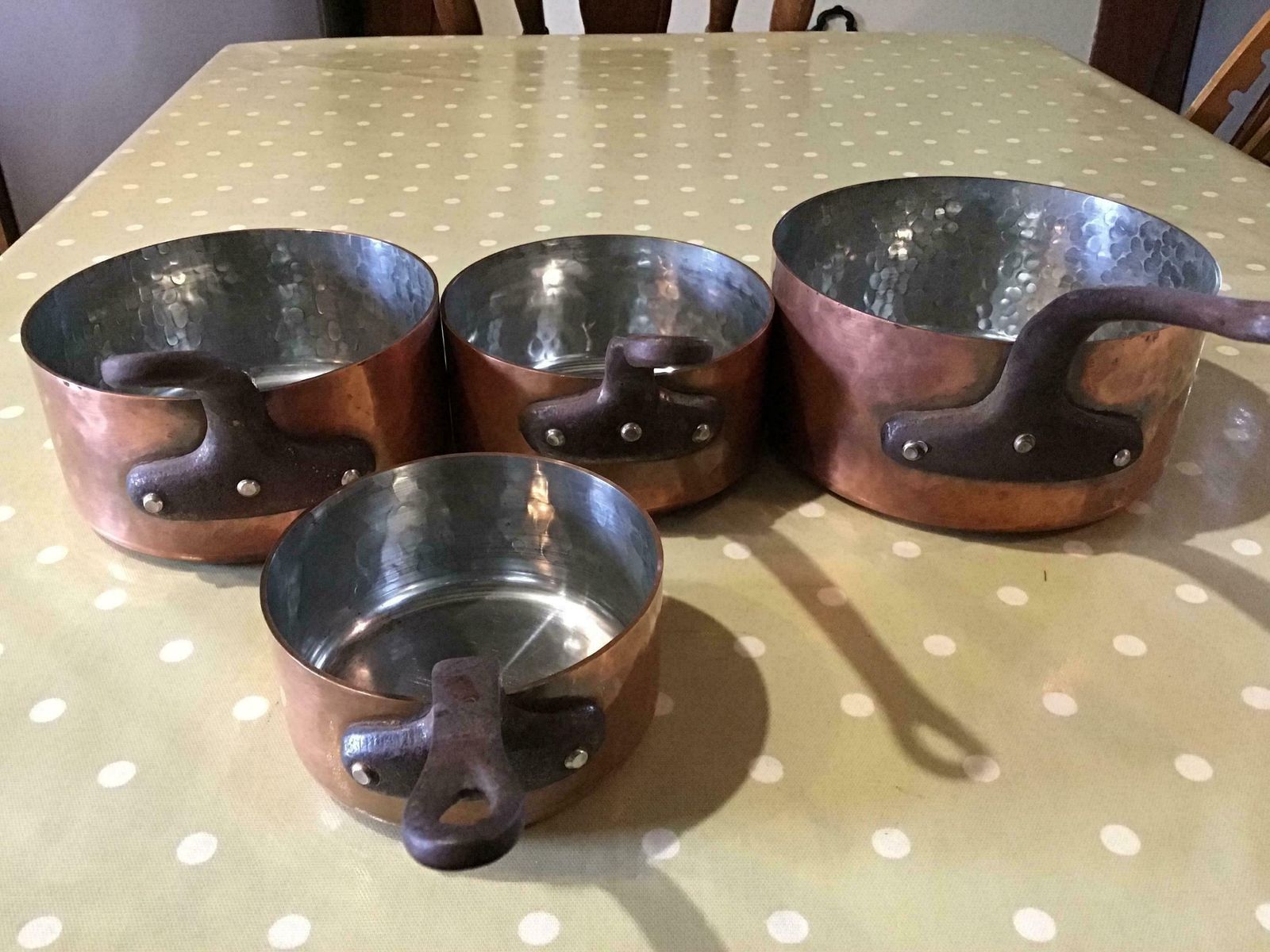 4 Copper Hammered Pans Stamped French Pots And Pans, Made In France, Country Kitchen, photo Home Decor