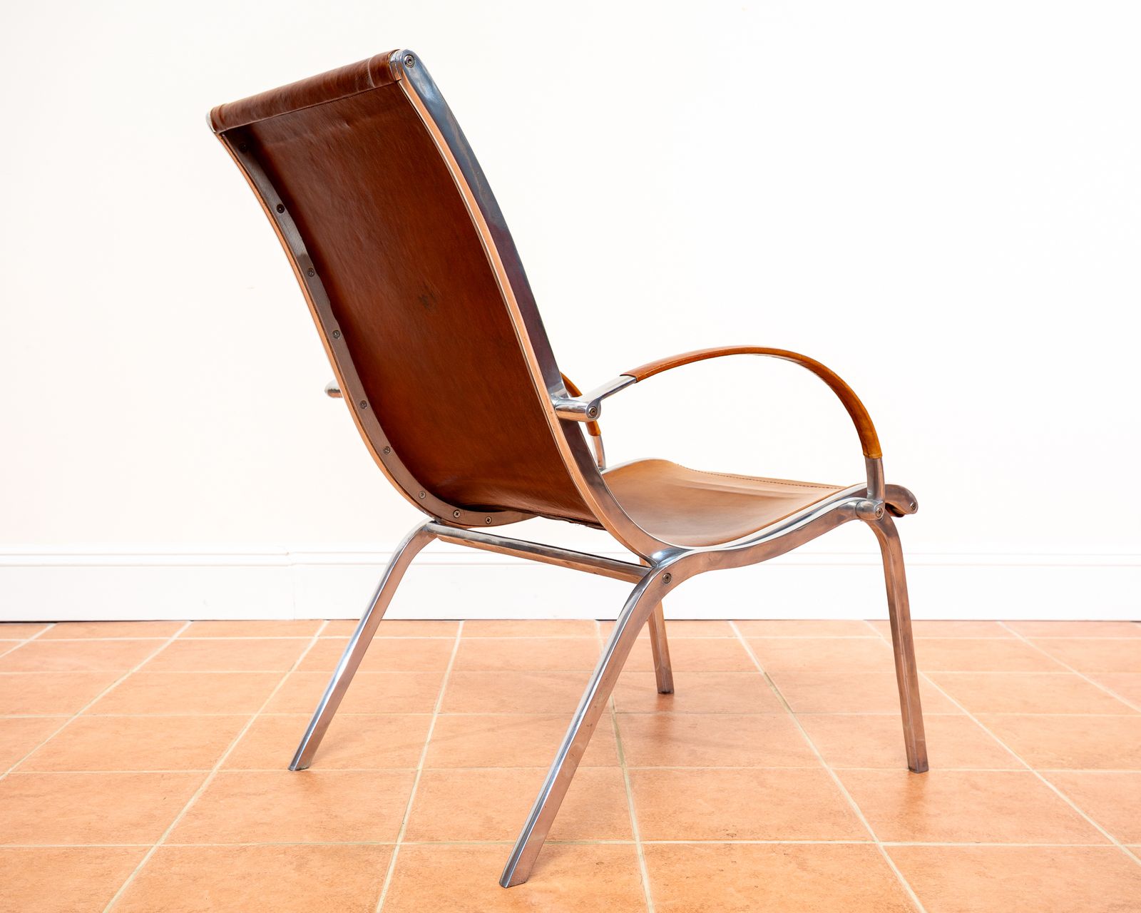 Tan Hide Leather Lounge Chair Mid Century Mcm Aluminium Hungarian A.Rt Deco Bauhaus Style 1970s Hungary Rudolf Szedleczky photo Furniture