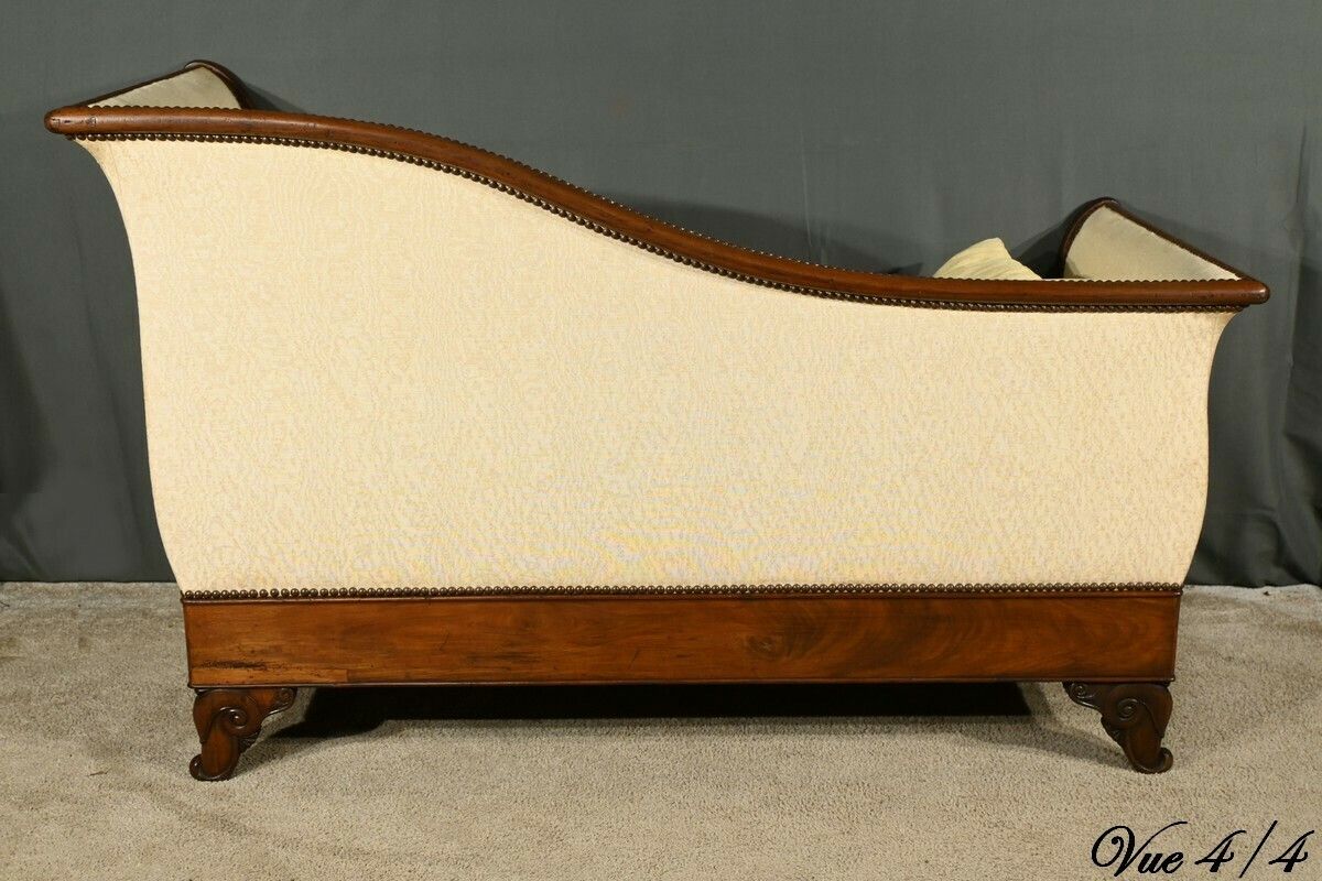 photo vintage Mahogany Backrest Daybed, Restoration Period – Part 1 Of The 19th Century
