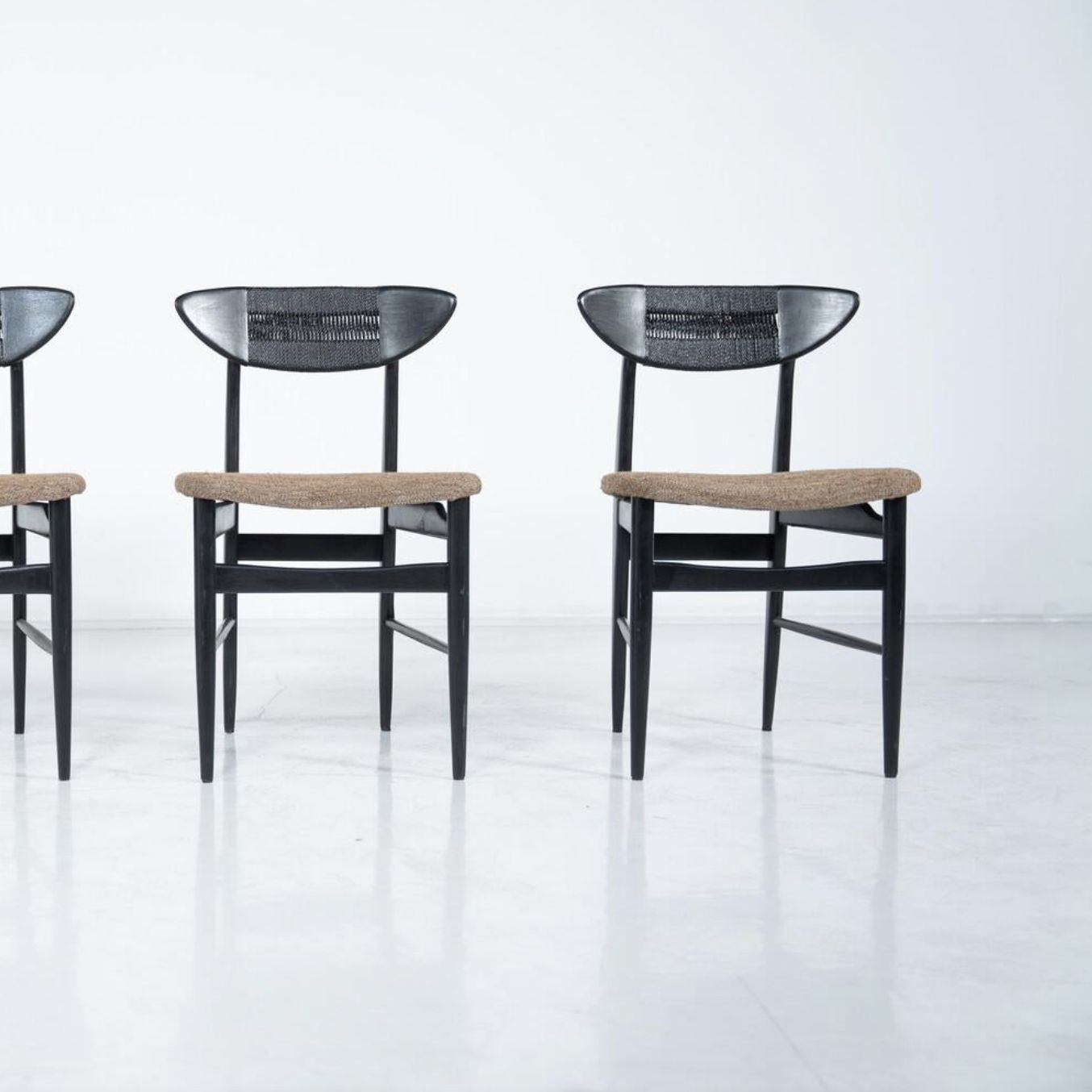 Mid Century Modern Set Of 4 Chairs By Hans Wegner, Black Wood And Rope, Denmark photo 2310.0