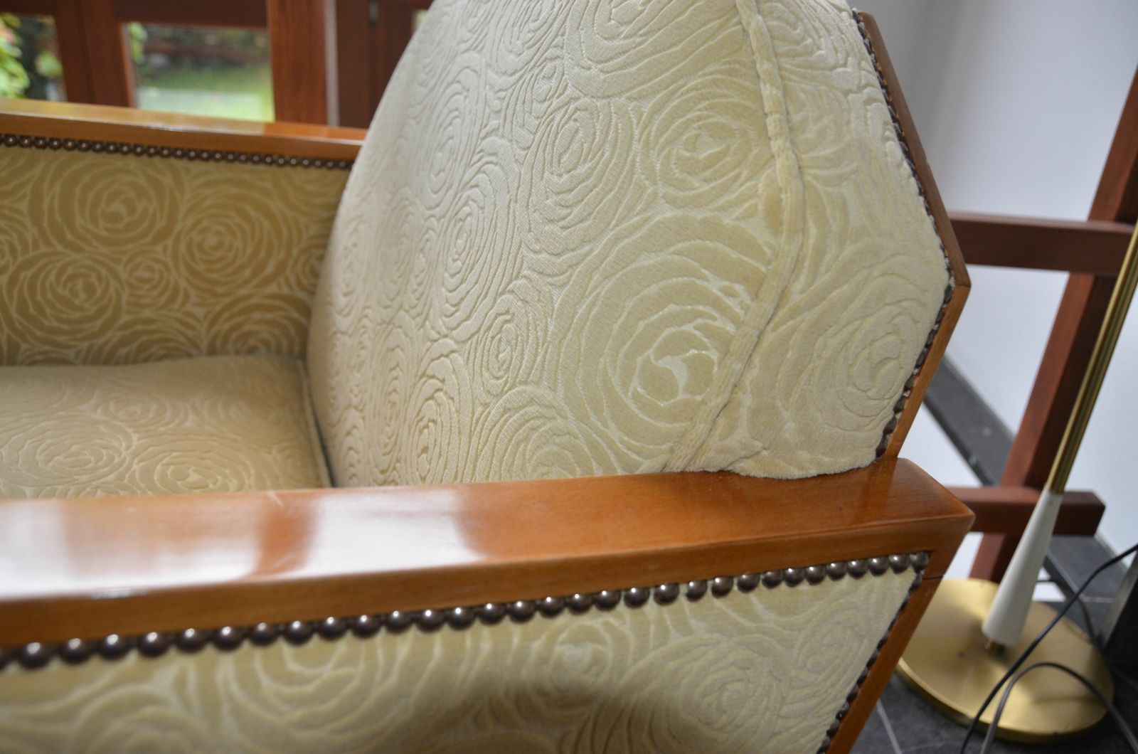 photo vintage Set Of Armchairs And Ottomans Art Deco