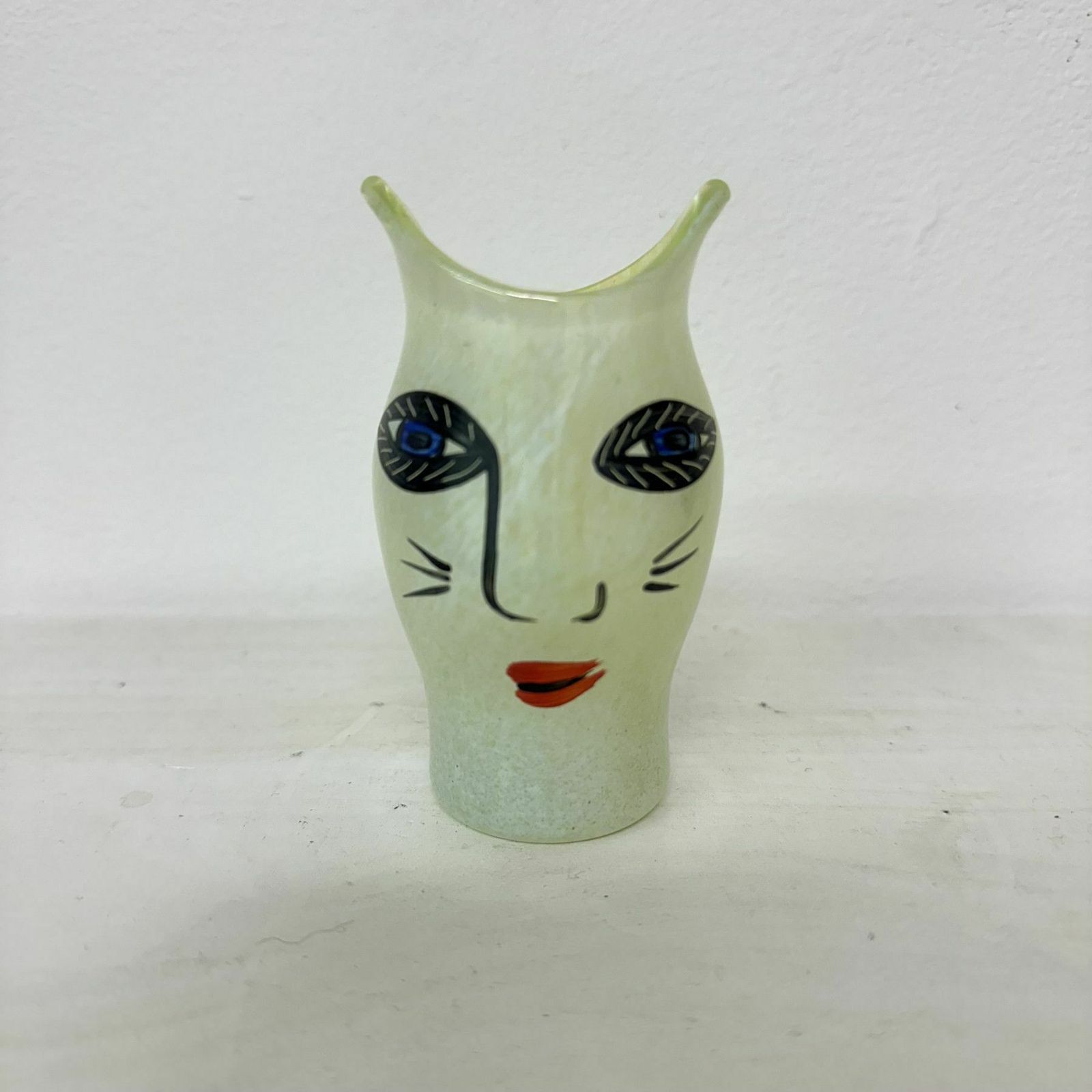 photo for sale Ulrica Hydman For Kosta Boda Open Minds Miniature Vase , Sweden